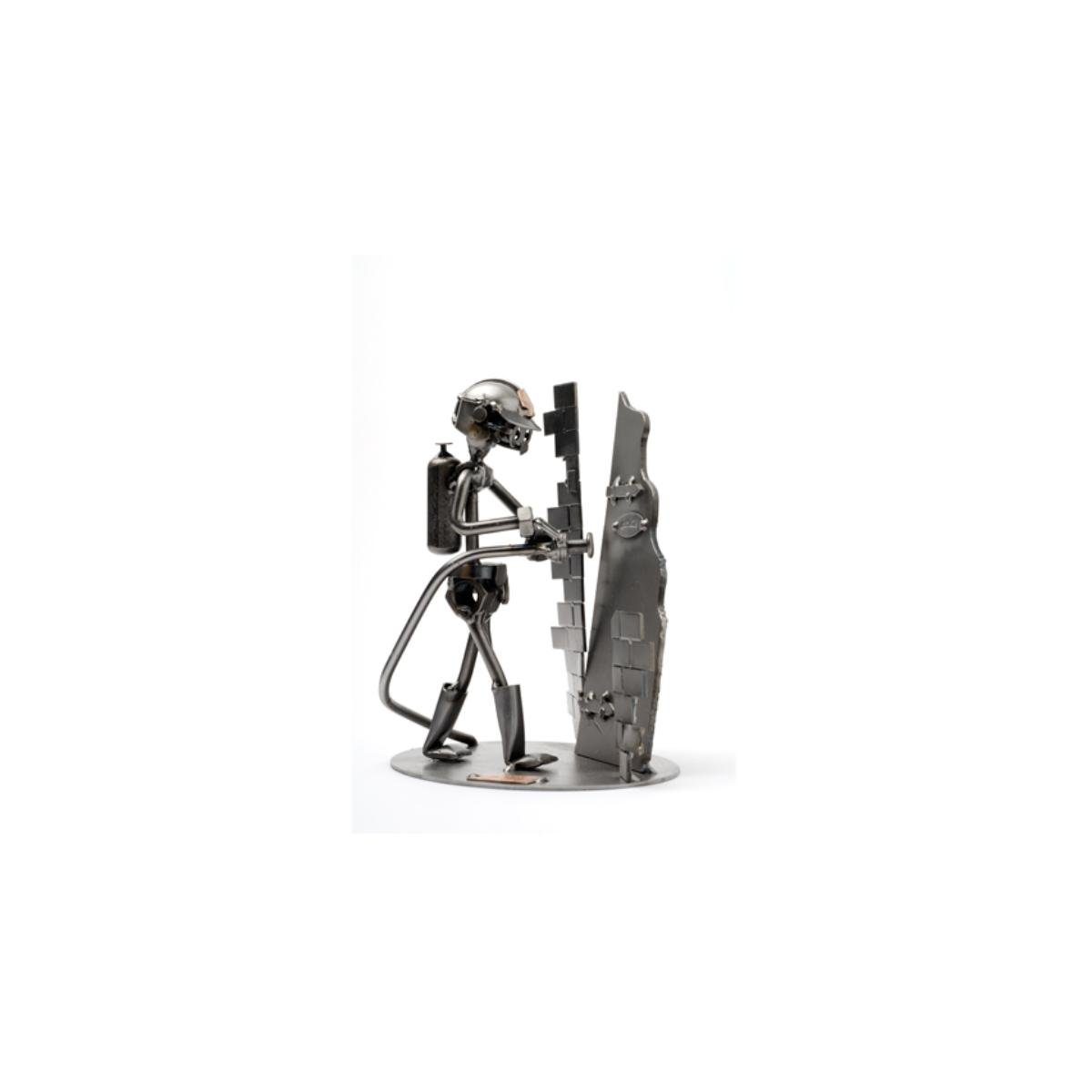 Hinz & Kunst Dekofigur 264 - Figur "Feuerwehrmann mit Tür"