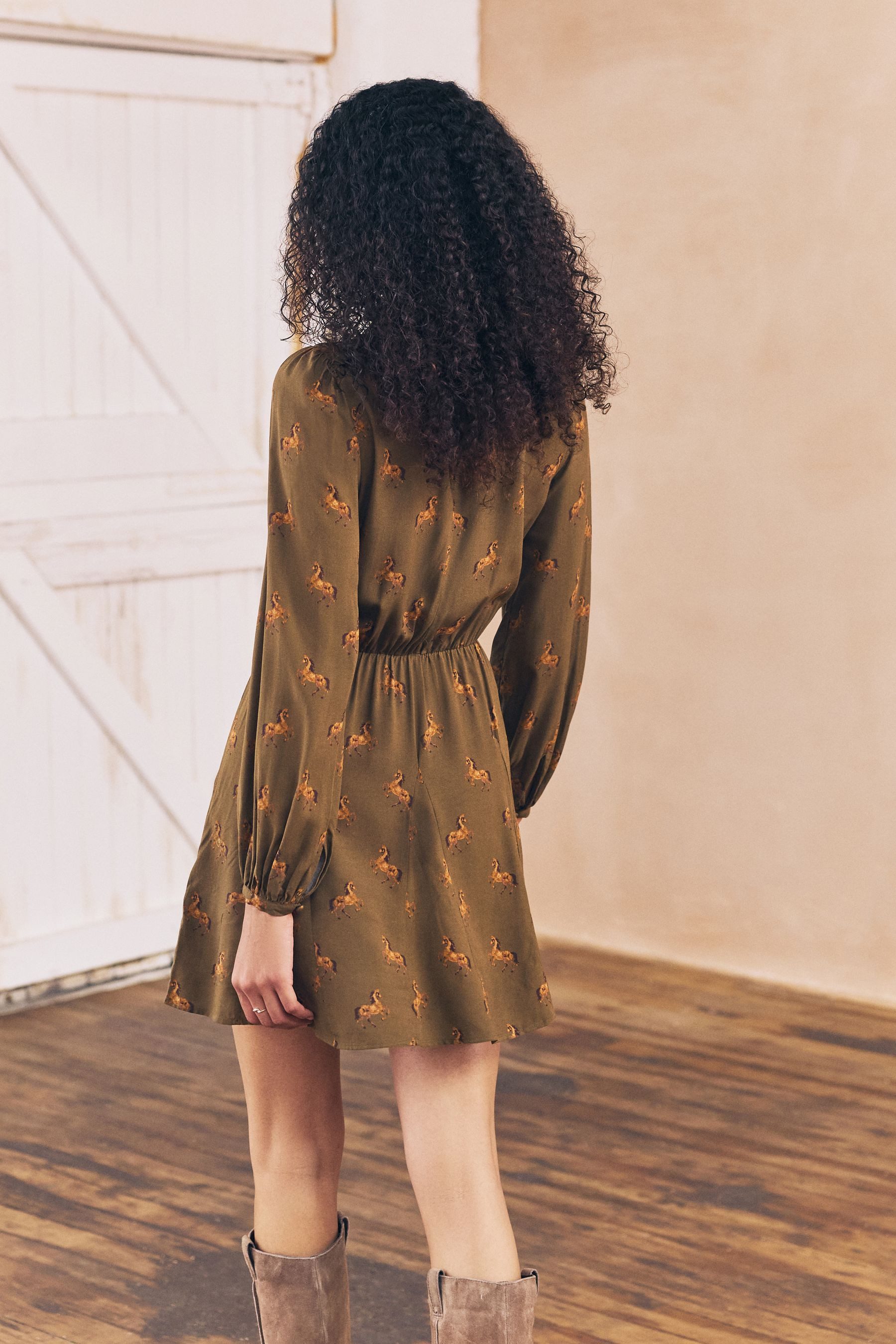 Next Minikleid Langarm-Minikleid mit A-Linien-Form (1-tlg) günstig online kaufen