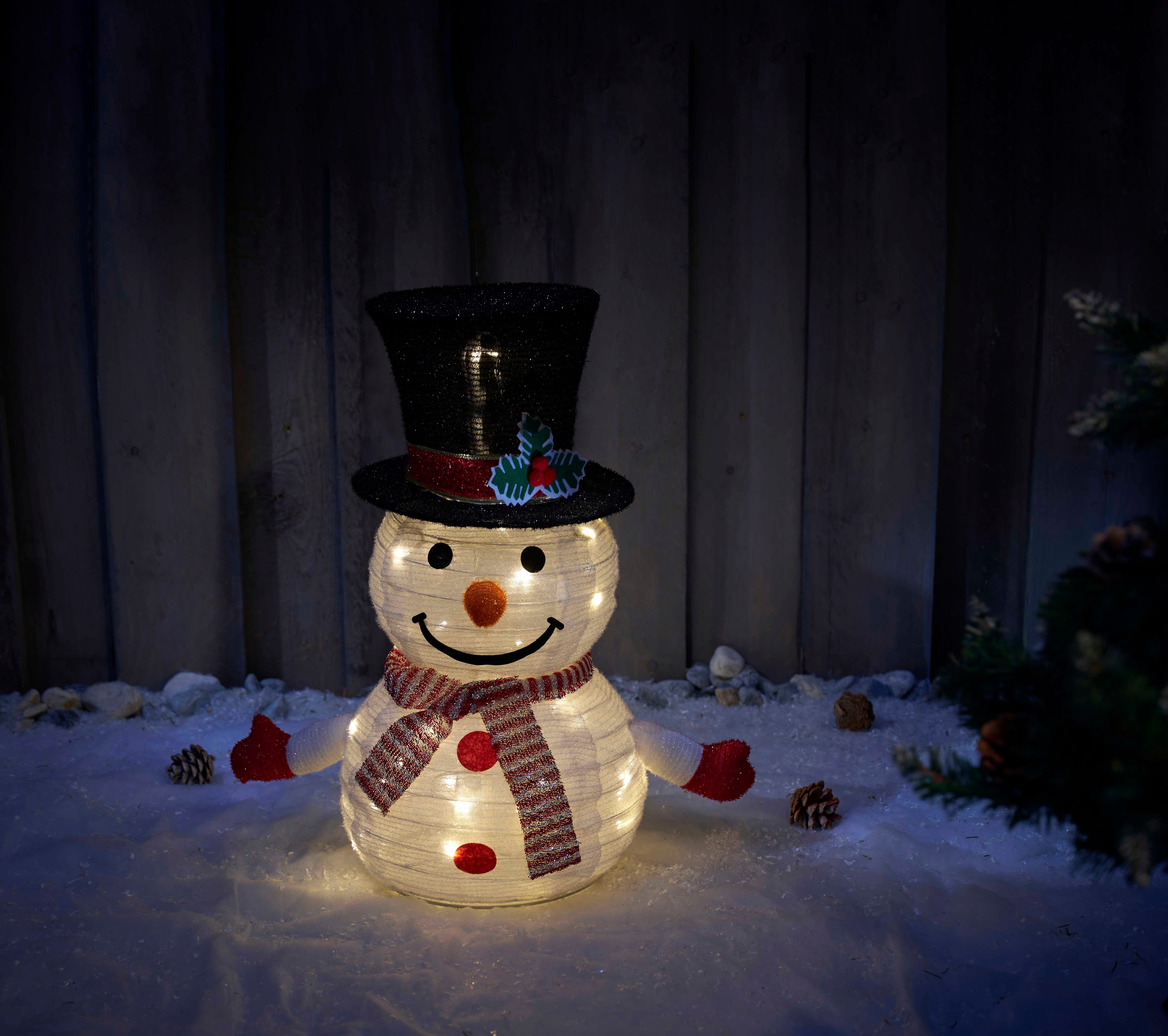 Northpoint Weihnachtsfigur LED Schneemann Weihnachtsdeko 70cm hoch 45 LEDs günstig online kaufen