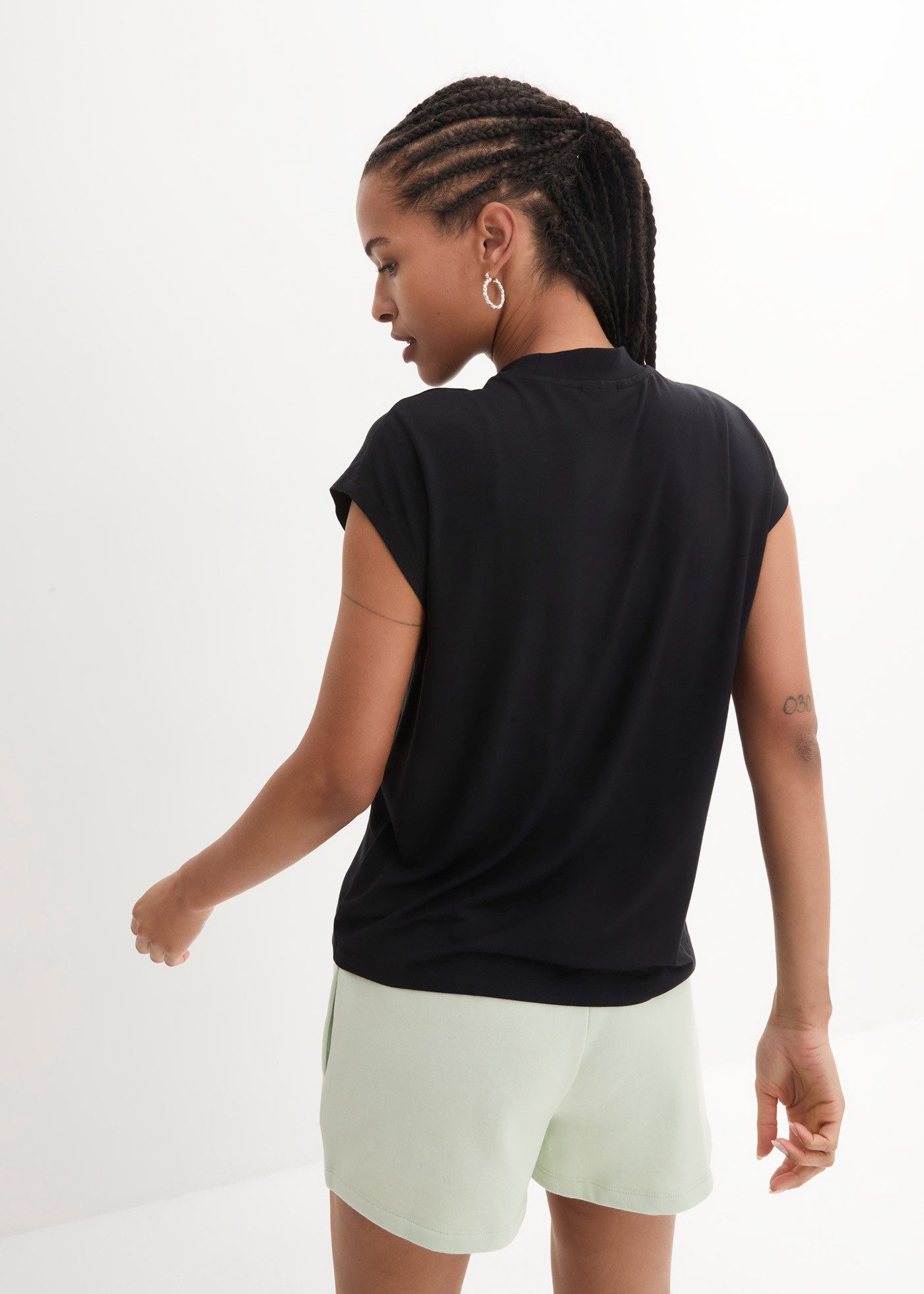 bonprix T-Shirt lässige Passform, Kurzarm, unifarben, aus Viskose