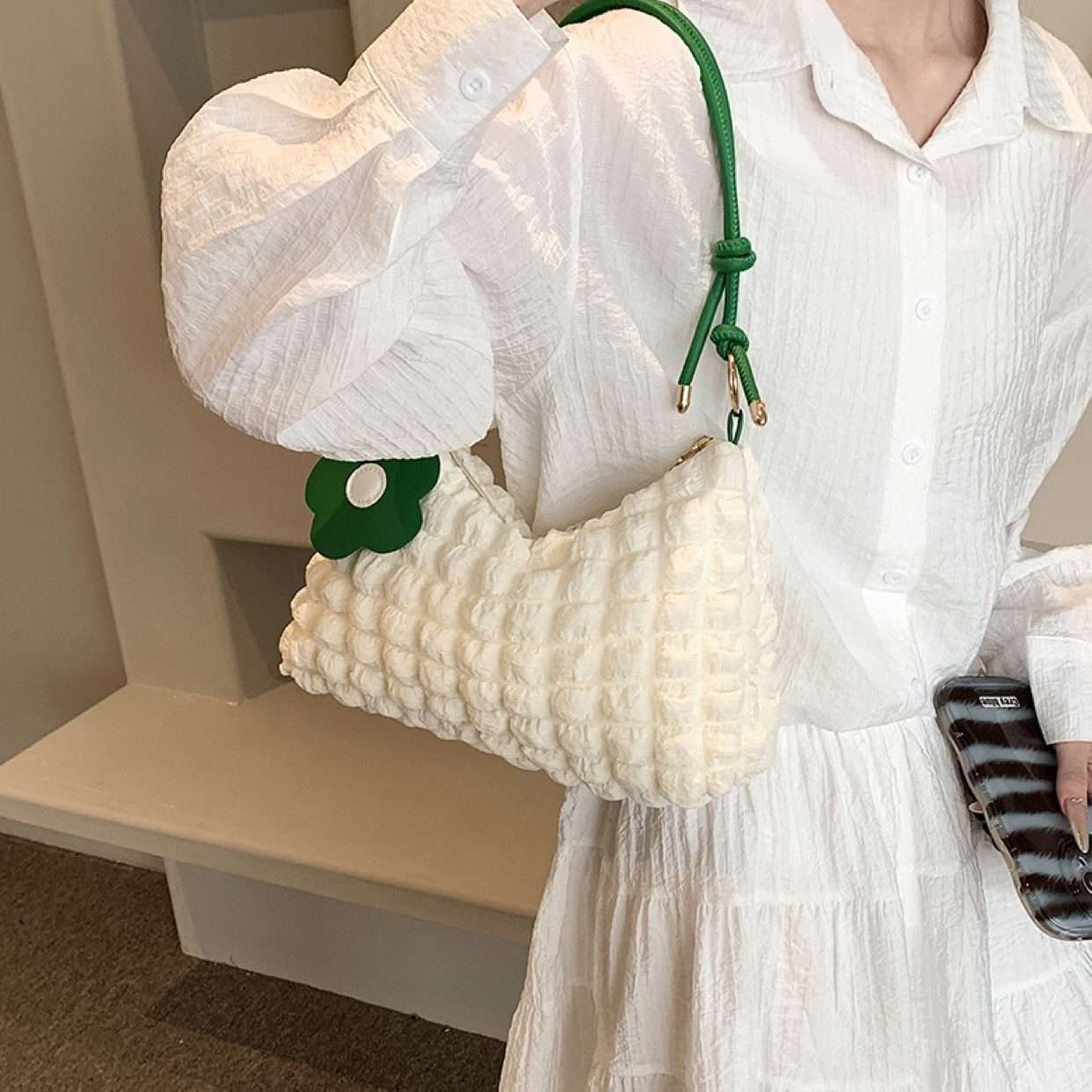 Super Solu Schultertasche Puffer Cloud Bag, günstig online kaufen