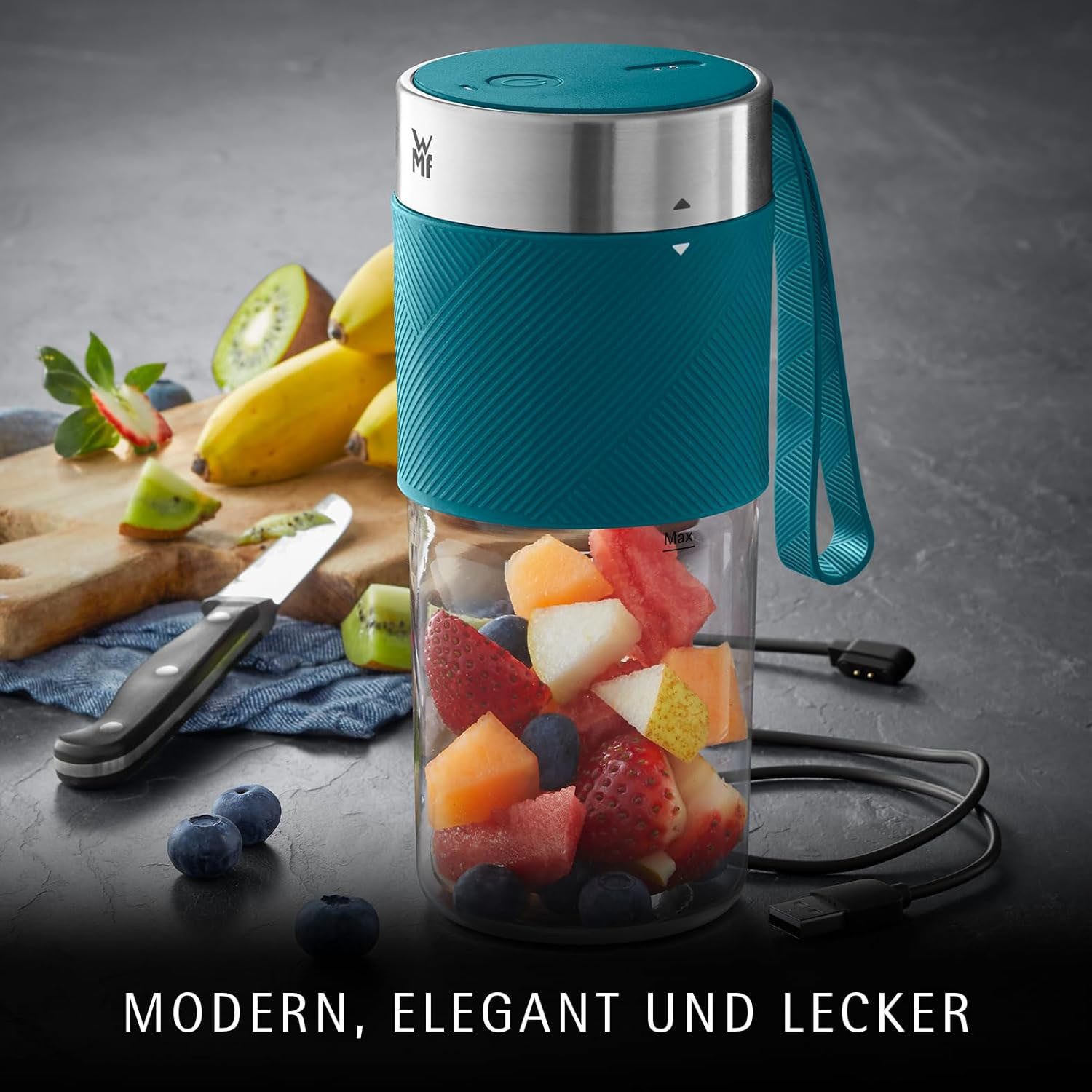 WMF Smoothie-Maker KÜCHENminis Mix on the Go, 50 W, tragbar, wiederaufladbar, 300 ml, 50 W, langlebiger Akku, 20.000 U/min