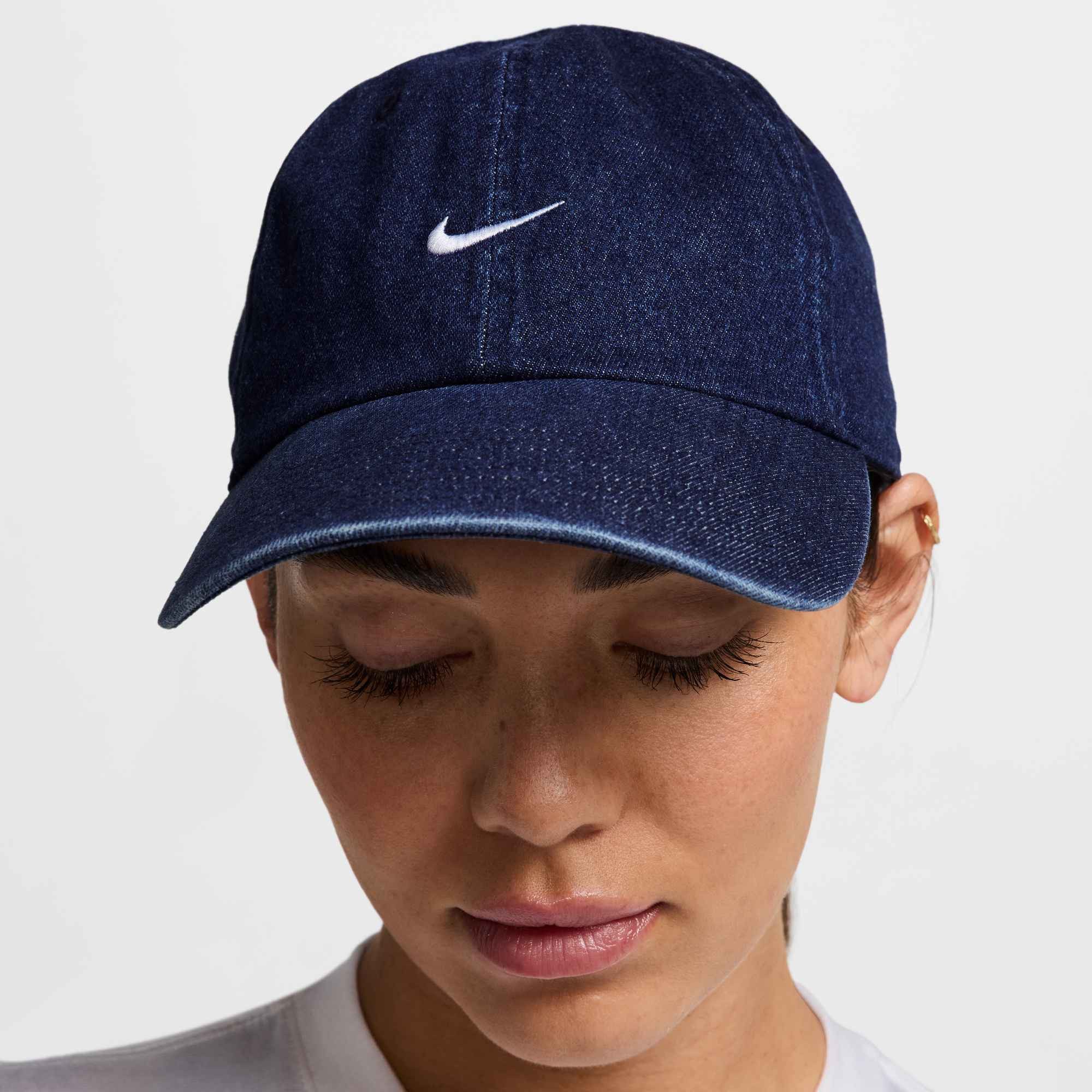 Nike Sportswear Baseball Cap U NK CLUB CAP U CB DENIM 24 L aus Baumwolle, für Erwachsene, in den Größen S, M und L