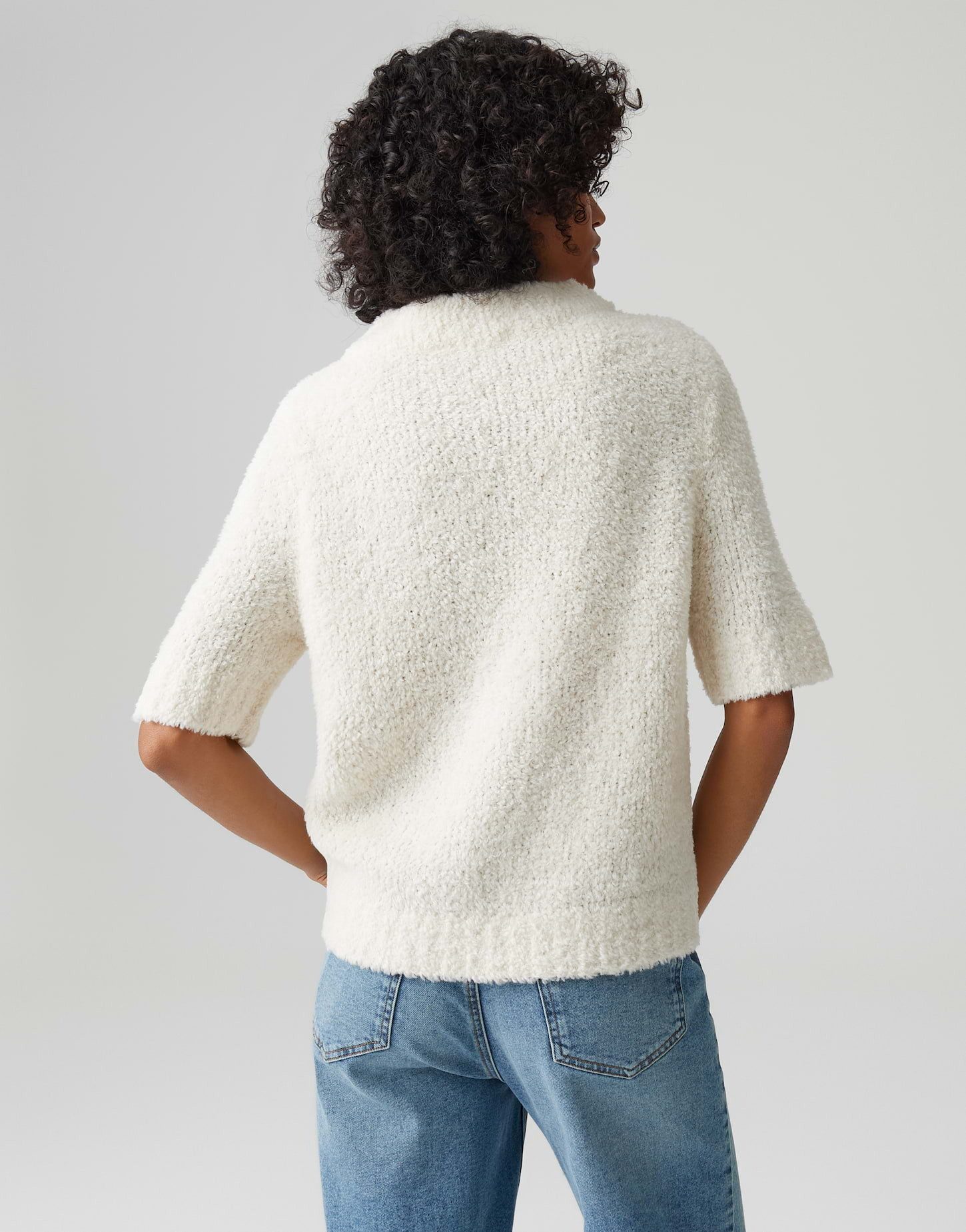 OPUS Kurzarmpullover PUNES Slim Fit mit Bouclégarn schmale Passform, weicher Griff, wärmend