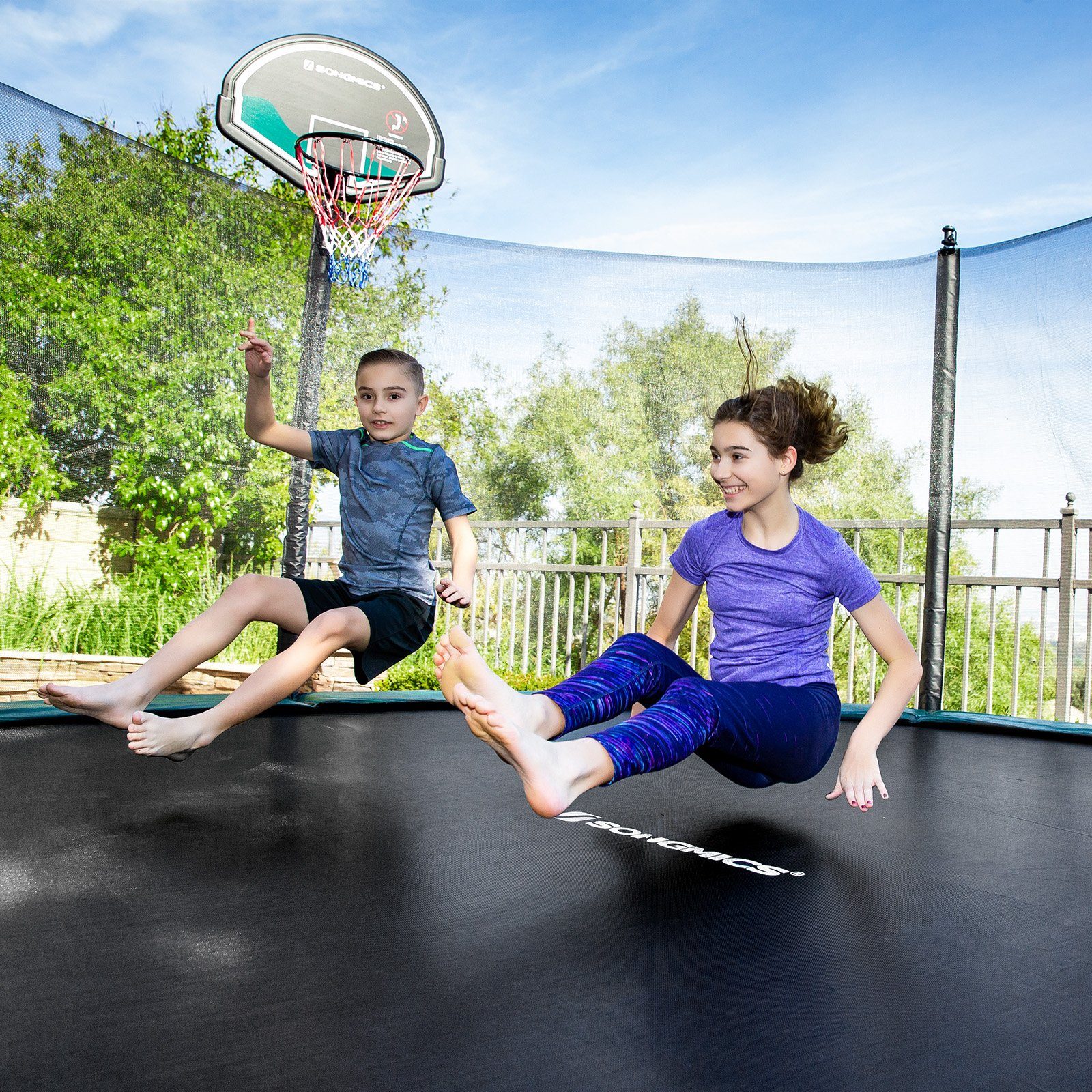 SONGMICS Hochsprungmatte Sprungtuch für Trampolin, Sprungmatte, Trampolinzubehör, schwarz, Durchmesser 263 cm, für Ø 305 cm runde Trampoline, mit 64 Ösen