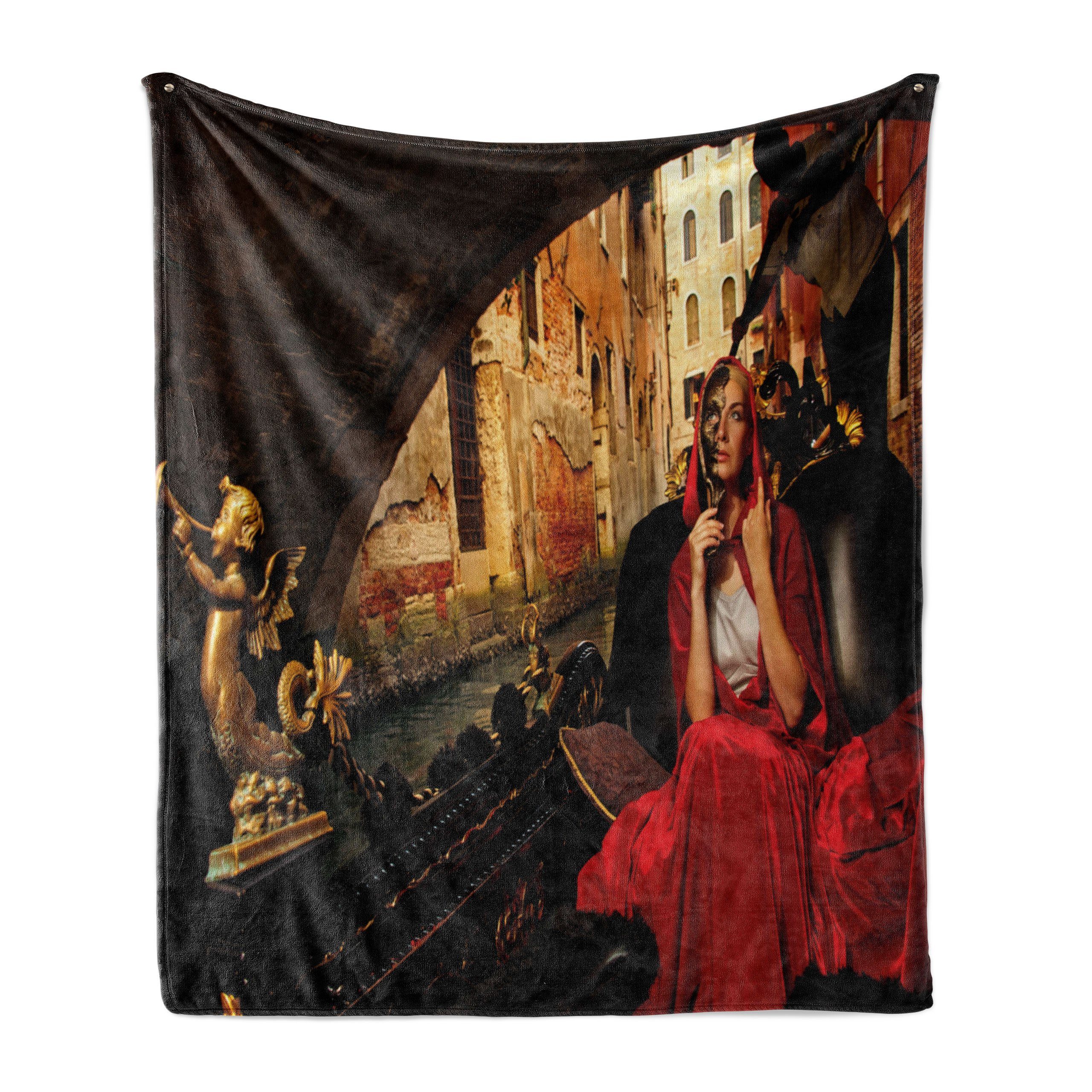 Wohndecke Gemütlicher Plüsch für den Innen- und Außenbereich, Abakuhaus, Venedig Frau im roten Mantel Maske