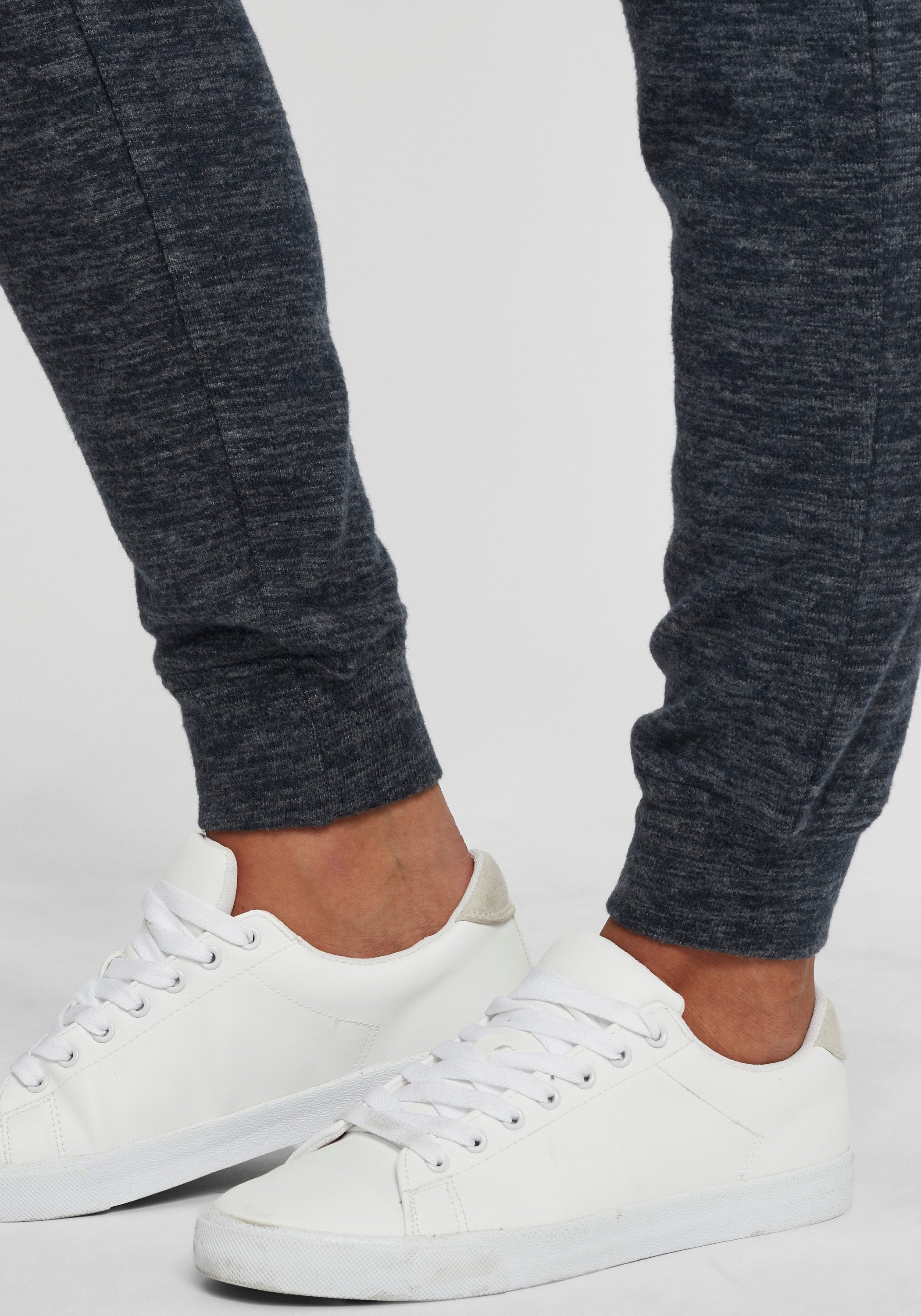 OXMO Sweathose OXBenita Kuschelweiche Sweat Pant Jogginghose – Bild 5 von 5