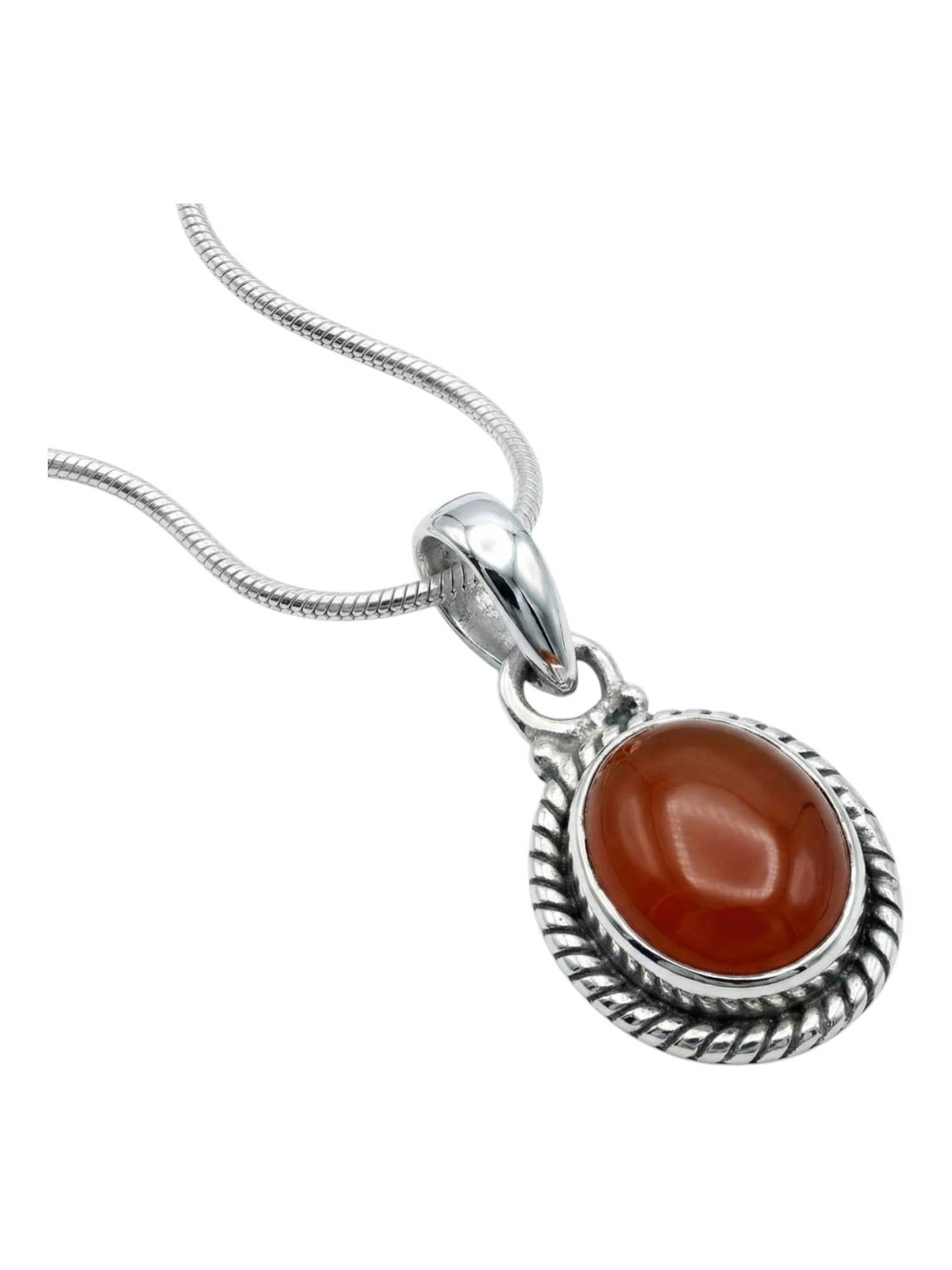 Kette mit Anhänger LAVO oval klein aus 925 Silber mit Karneol