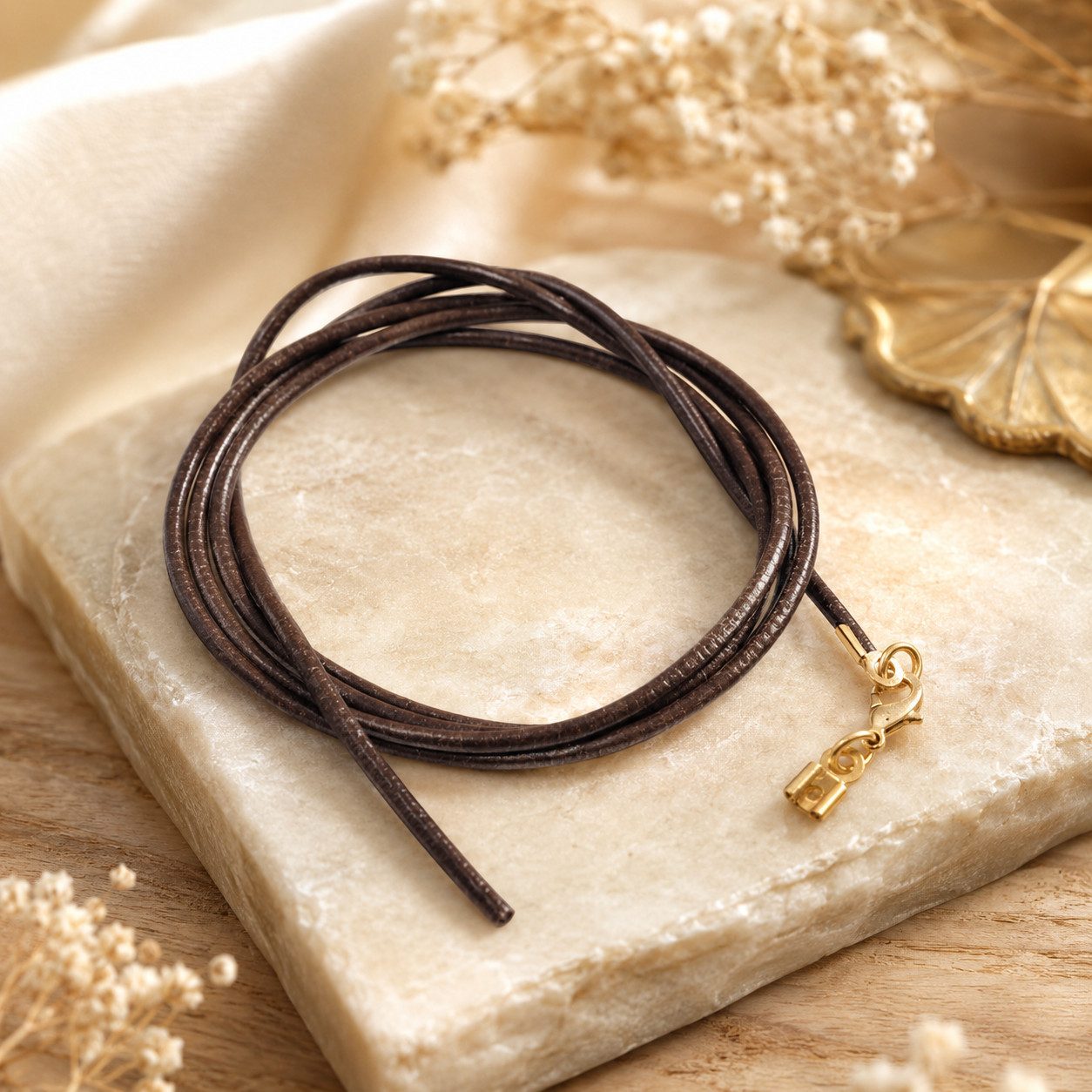 unbespielt Lederband Lederband Braun gefärbt Karabinerverschluss Goldfarben 1m Lang Kürzbar, Modeschmuck für Damen und Herren – Bild 3 von 4