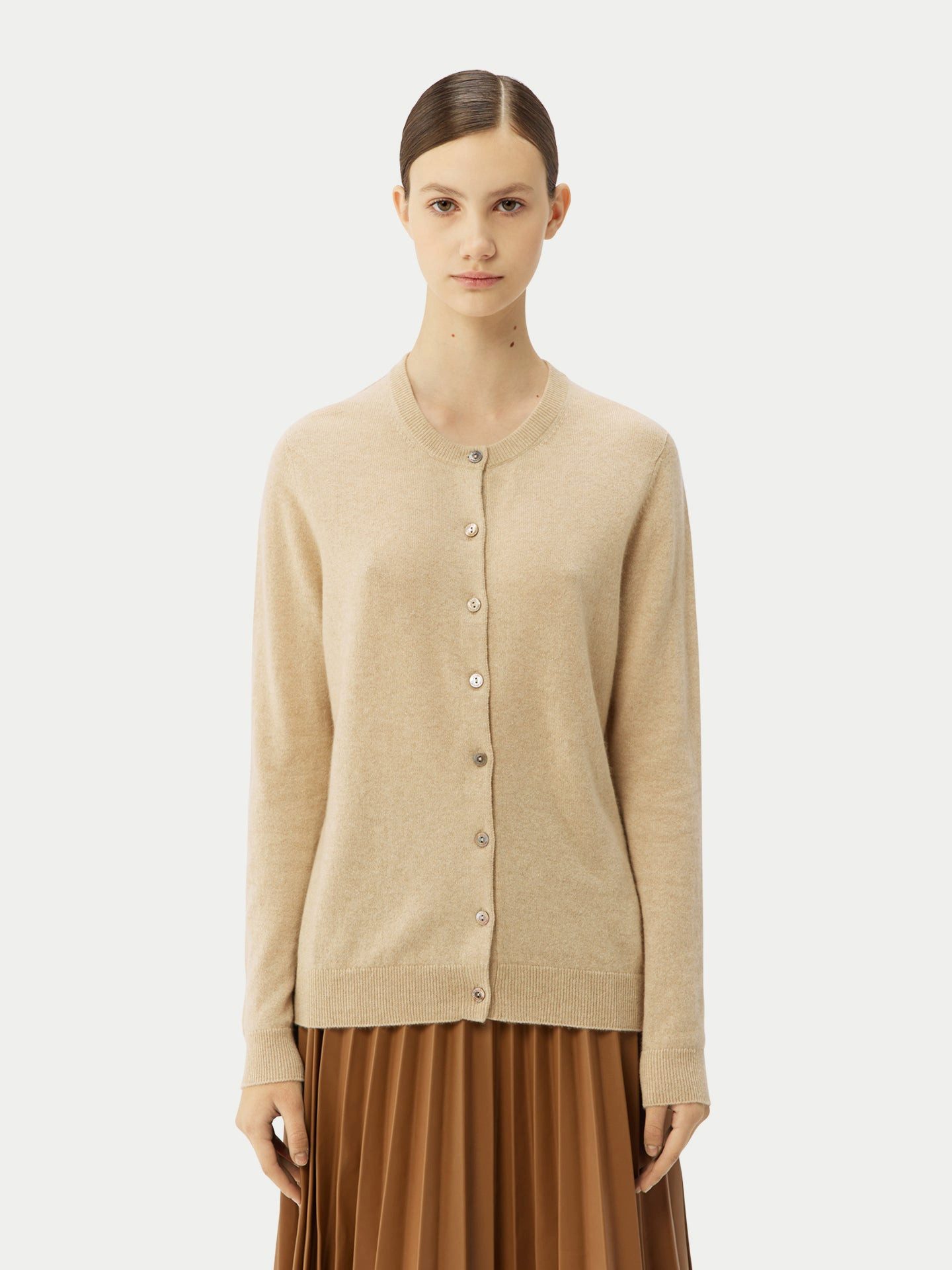 GOBI Cashmere Cardigan Naturfarbe R-Ausschnitt Kaschmirstrickjacke