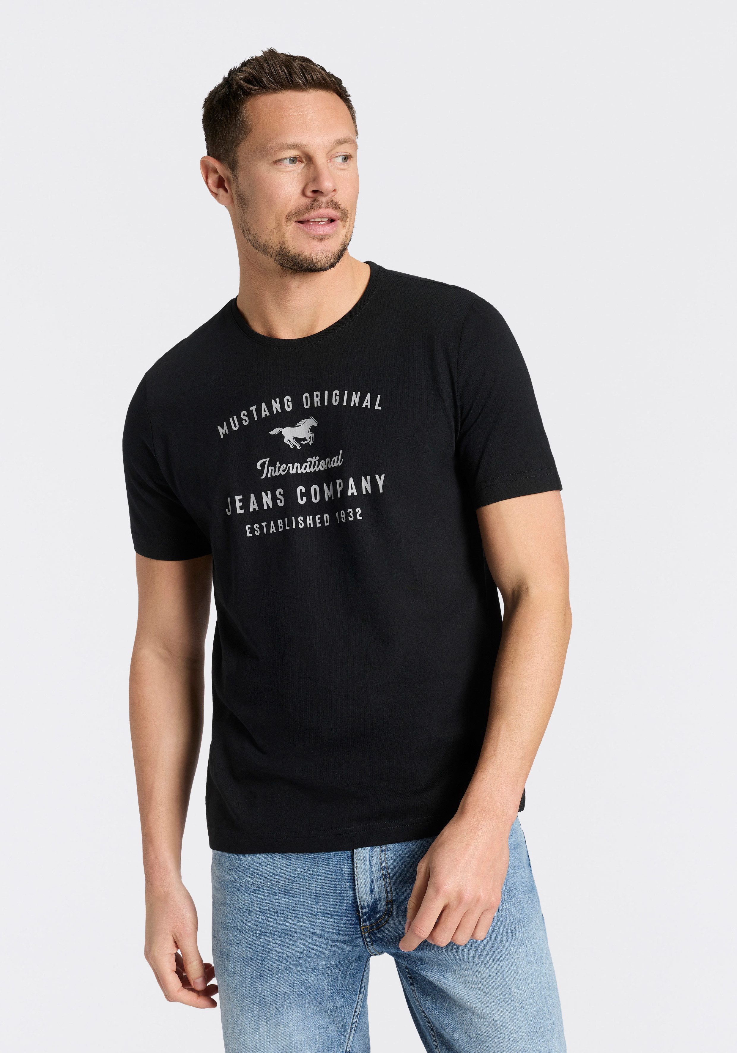 MUSTANG Rundhalsshirt Alex Logoprint uni mit Logoprint auf der Brust