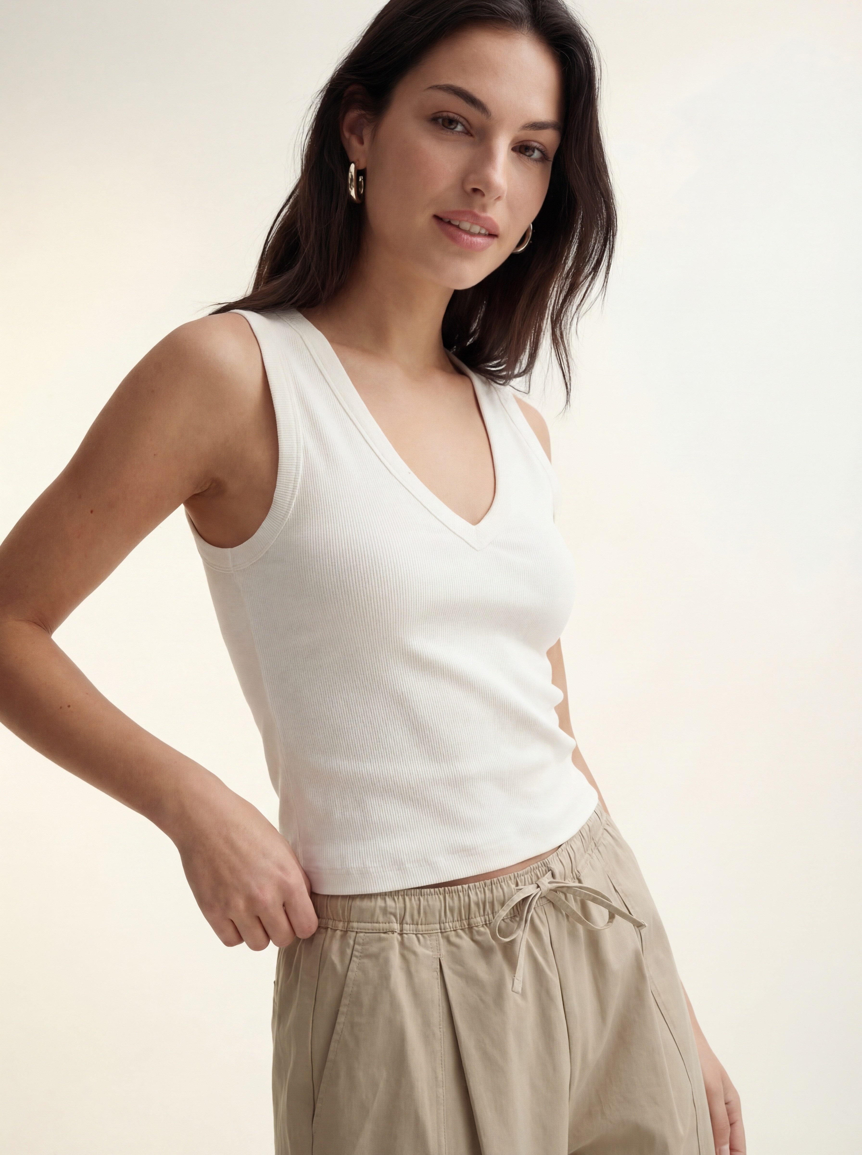V-Shirt VMCHLOE SHORT DEEP V-NECK TOP JRS NOOS