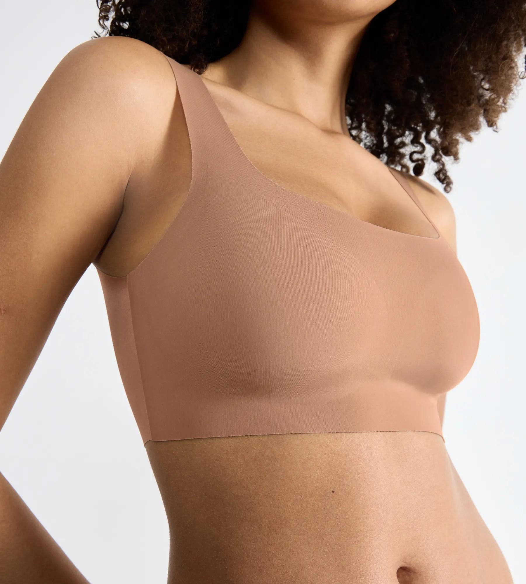 sloggi Bustier ZERO Feel 2.0 mit herausnehmbaren Pads, leichter Halt, Mikrofaser