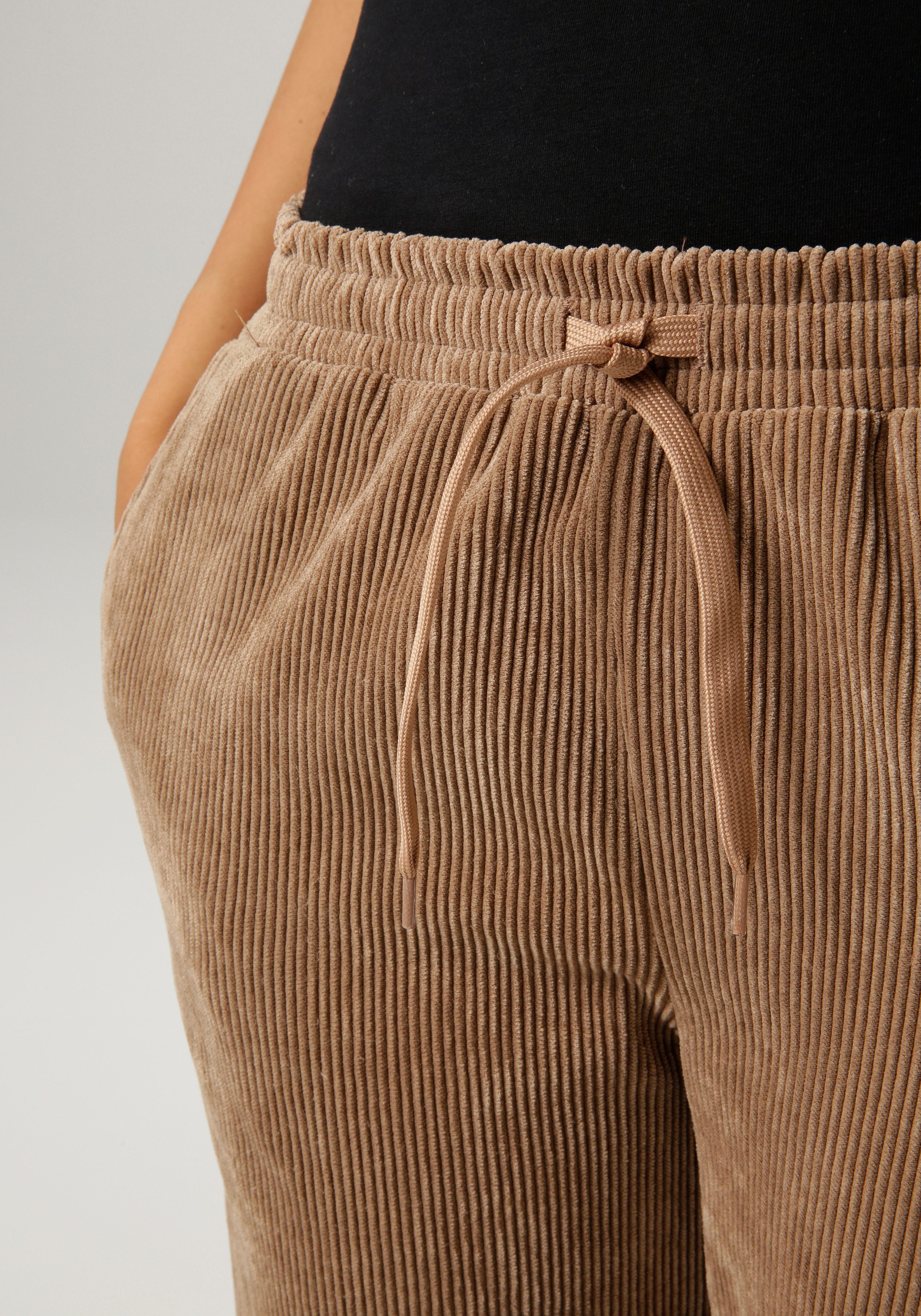 Aniston CASUAL Schlupfhose aus trendigem, elastischen Cord – Bild 3 von 5