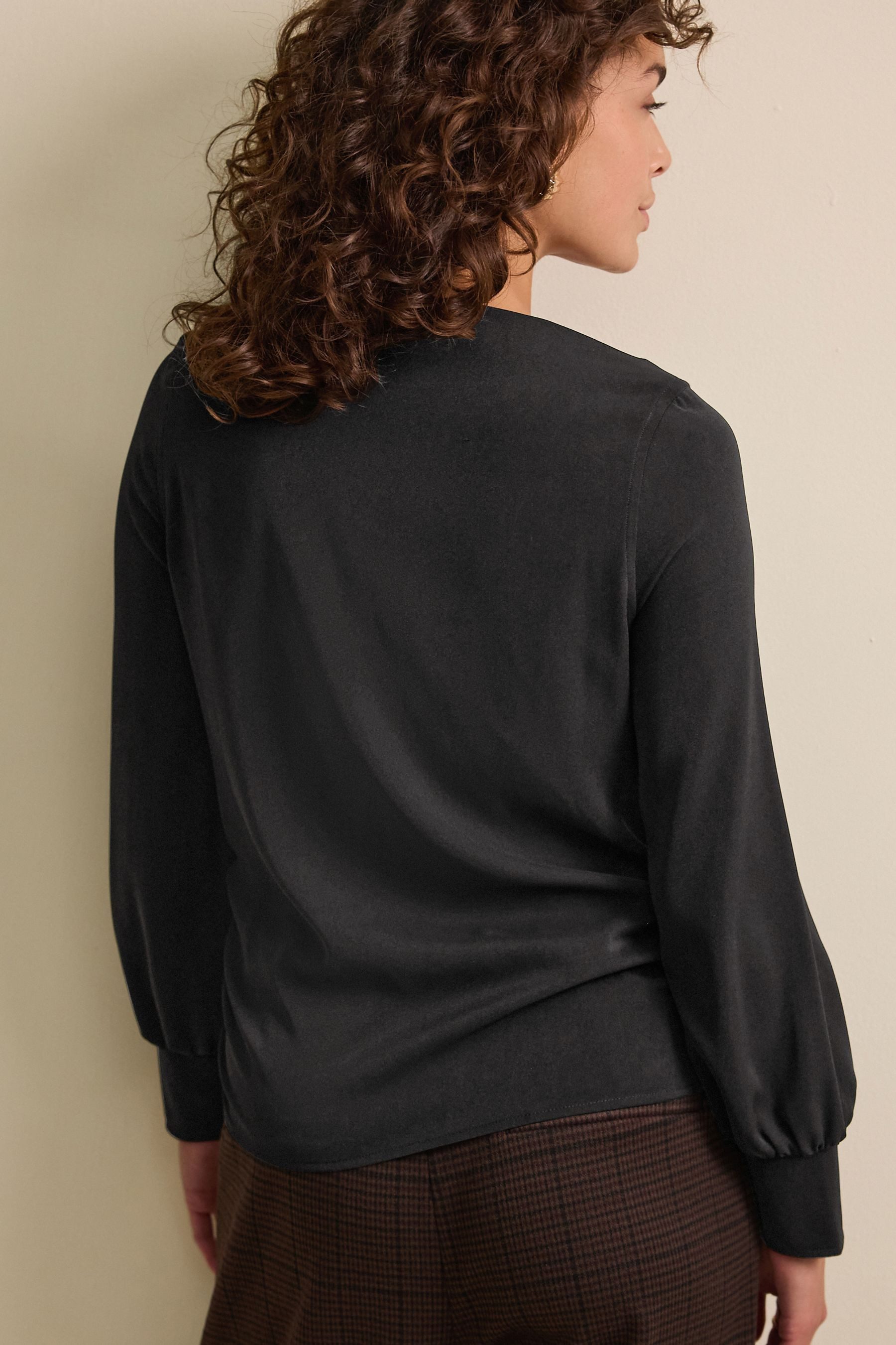 Next Blusenshirt Langärmelige Bluse mit gerafften günstig online kaufen