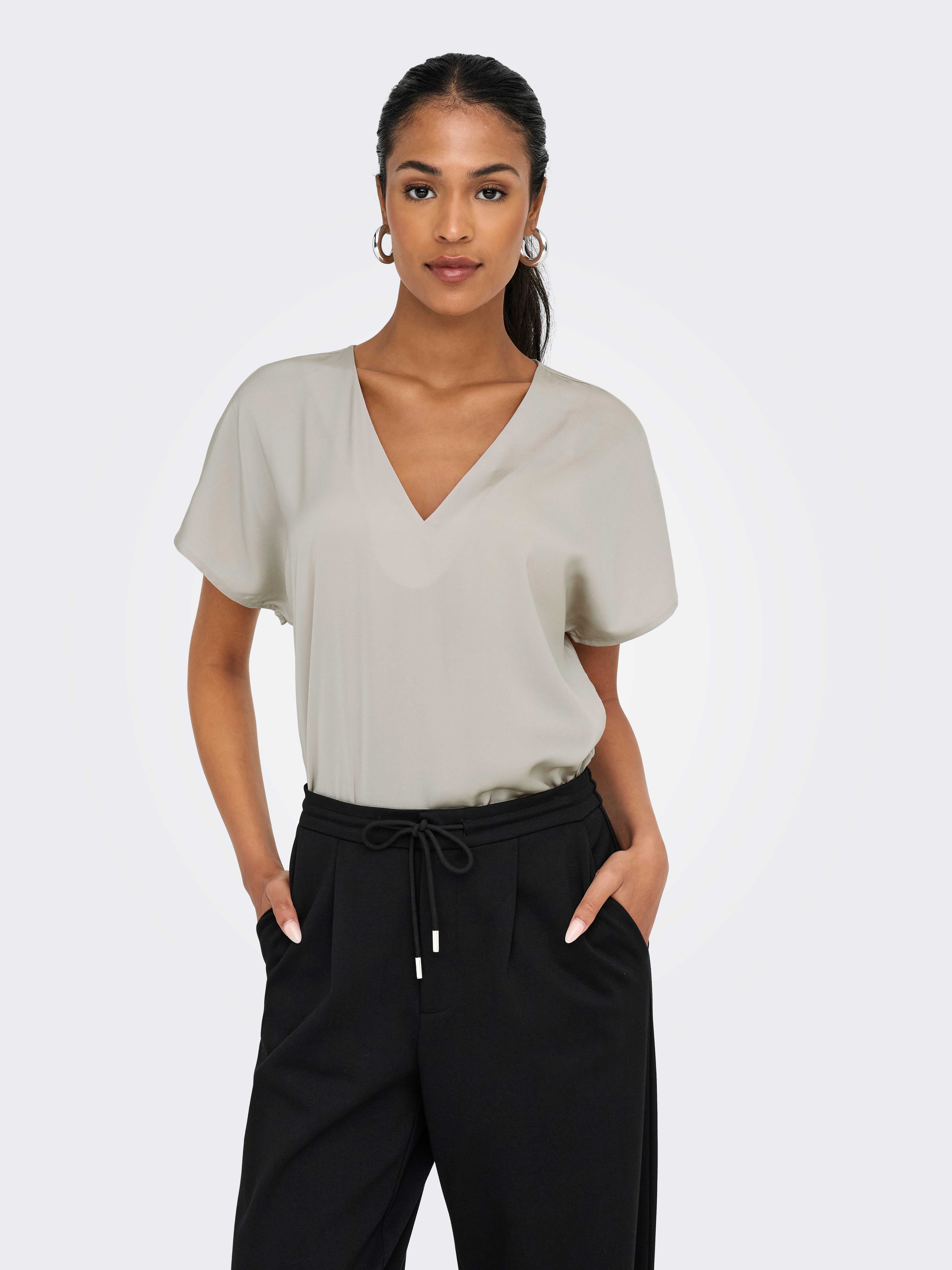 ONLY V-Shirt ONLLUCY LIFE SS V-NECK TOP WVN günstig online kaufen