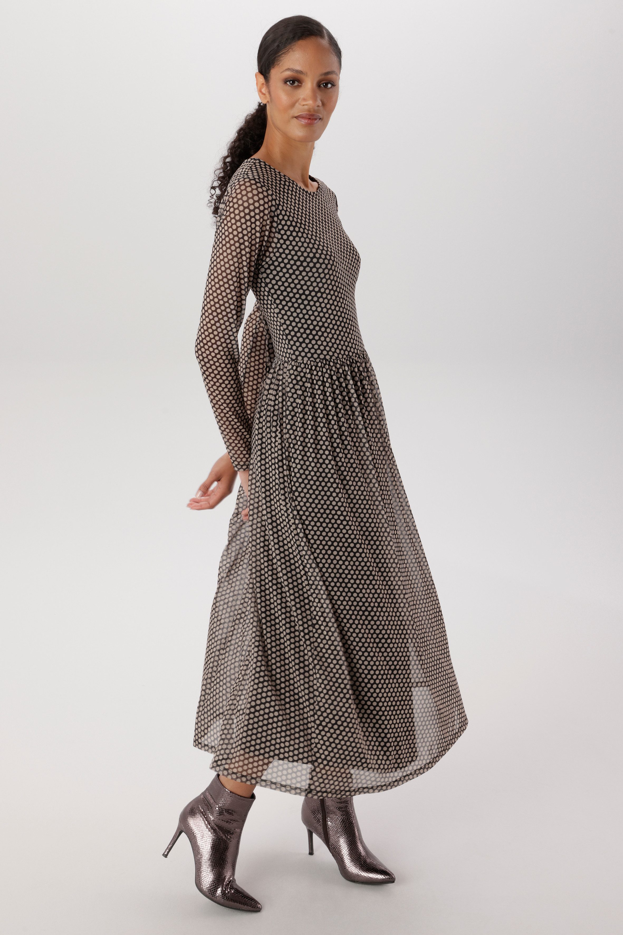 Aniston SELECTED Maxikleid in Mesh-Qualität und Gummizug in der Taille - NEUE KOLLEKTION