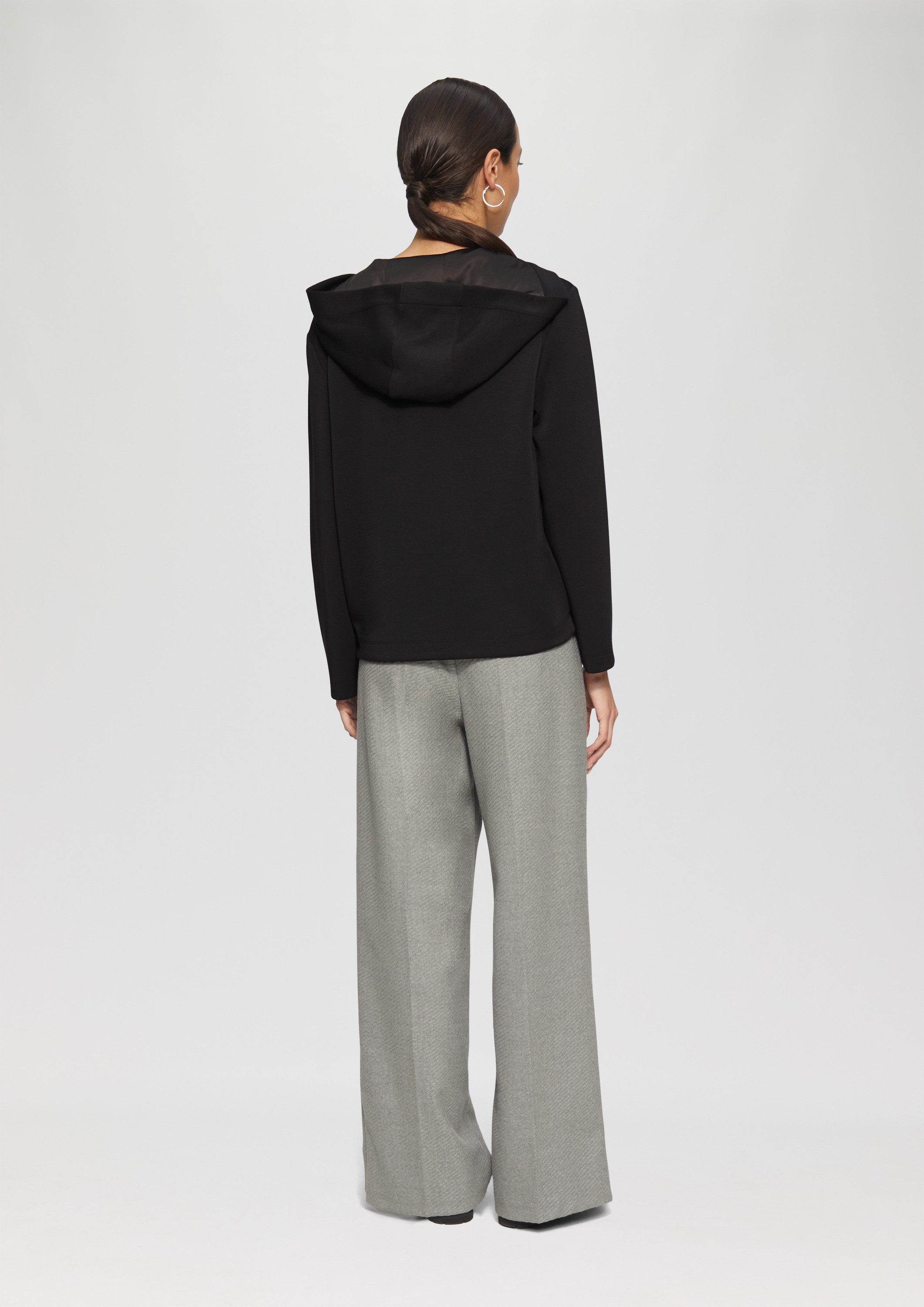 s.Oliver Sweatshirt Sweatshirt Kapuzenshirt aus Sweat mit Satin-Details