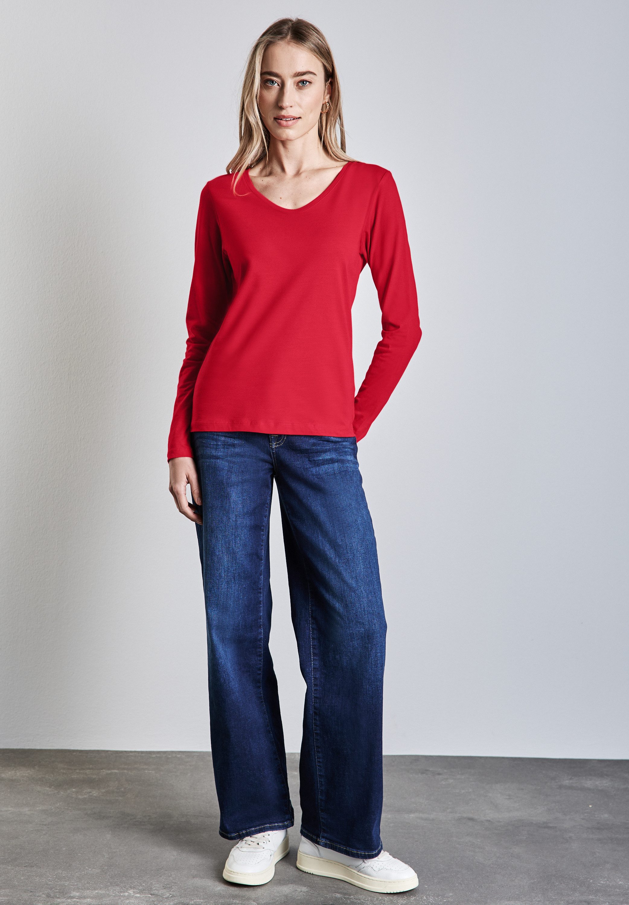 STREET ONE Langarmshirt mit abgerundetem V-Ausschnitt – Bild 5 von 5