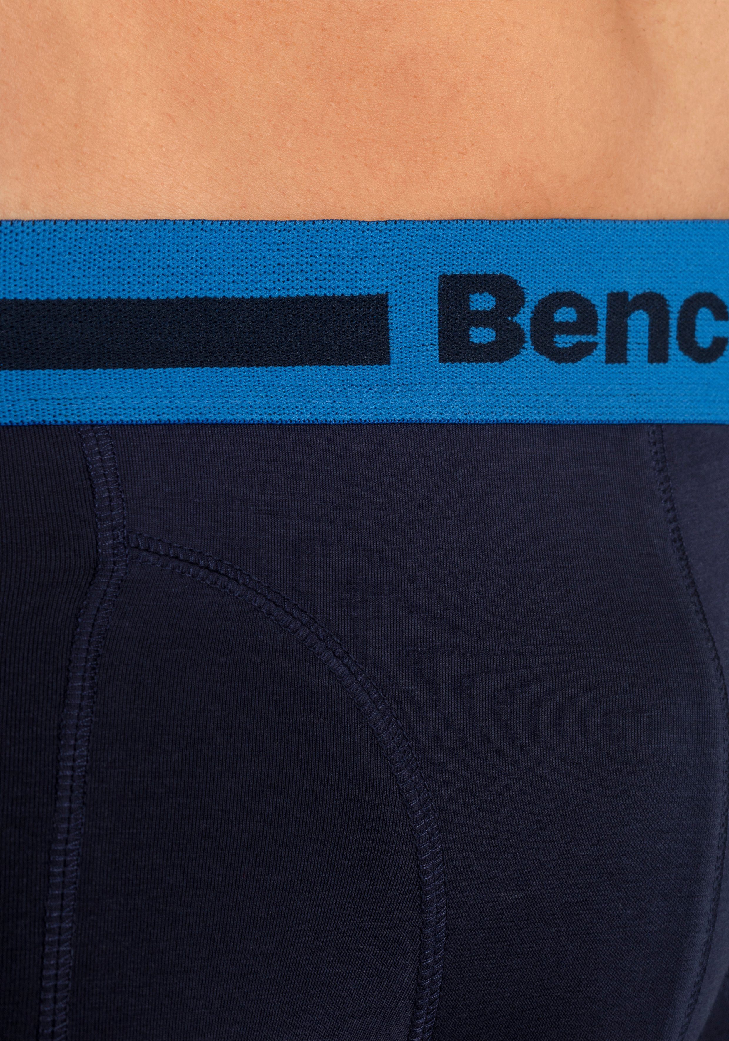 Bench. Boxer Boxershorts für Herren (Packung, 4-St) Unterhosen mit Overlock-Nähten vorn – Bild 5 von 5