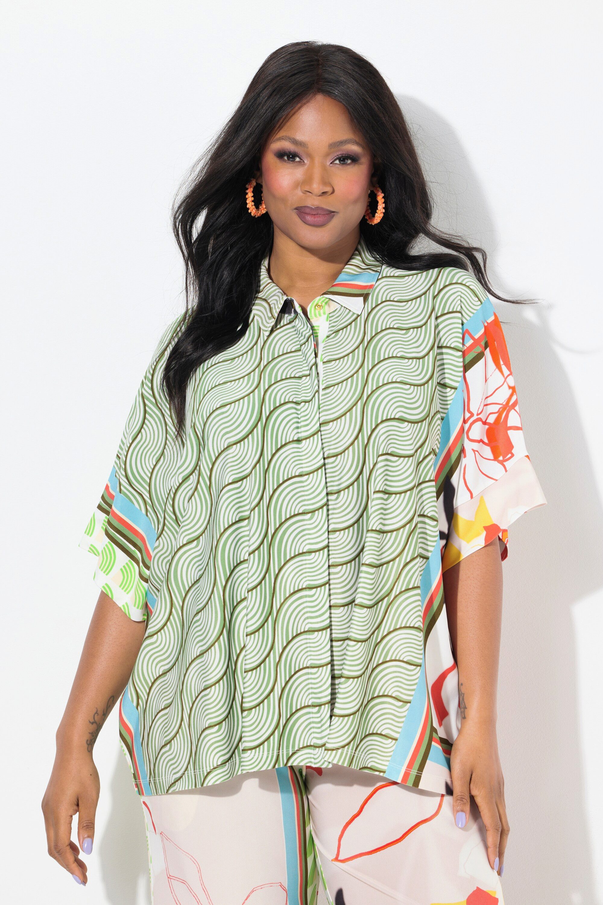 Ulla Popken Druckbluse Slinkybluse Patch-Design Hemdkragen günstig online kaufen