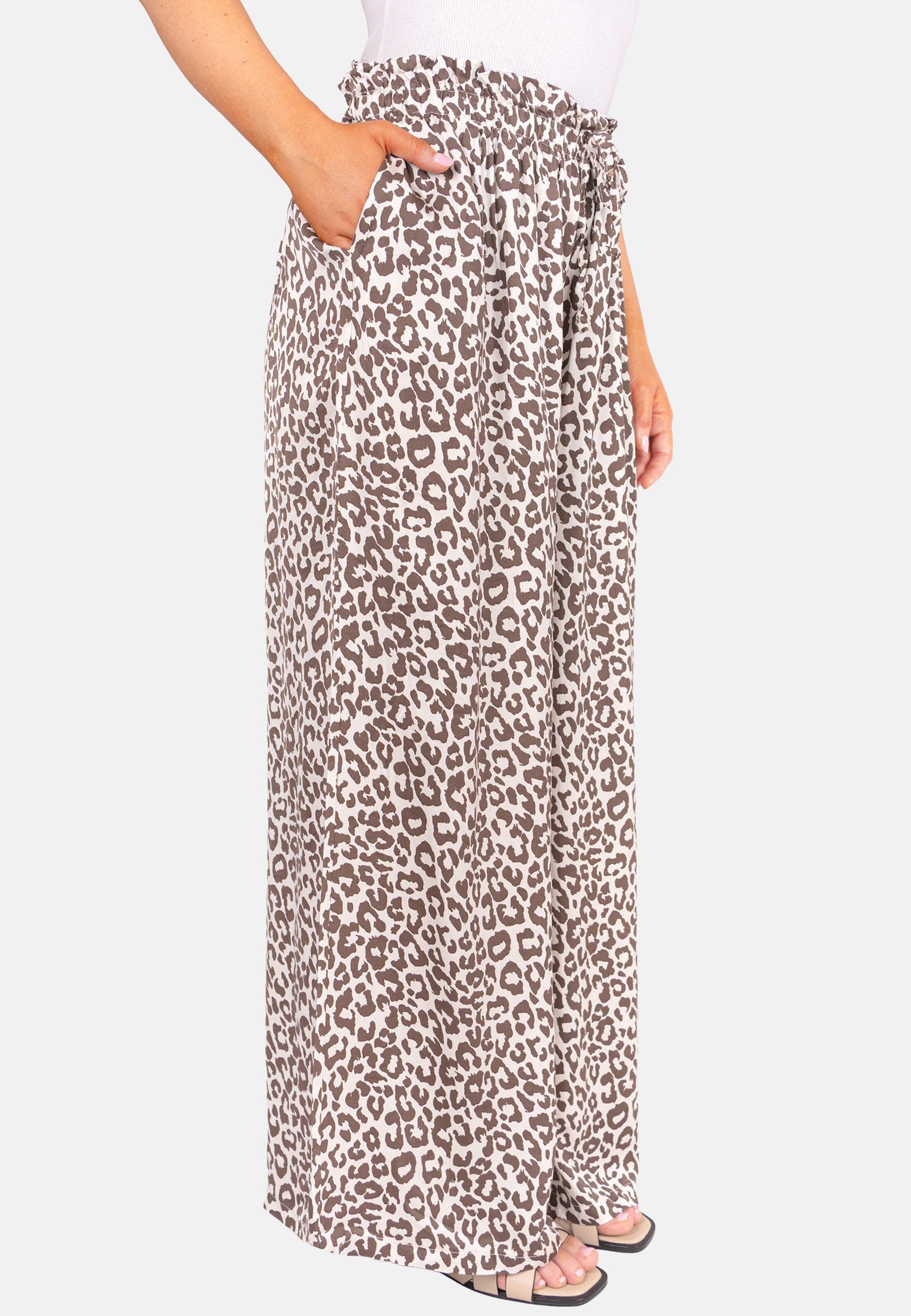 Seasons of April Palazzohose PENELOPE (1-tlg) Leo Hose Damen, Weit, aus Satin, Animal Print, Palazzo Penelope