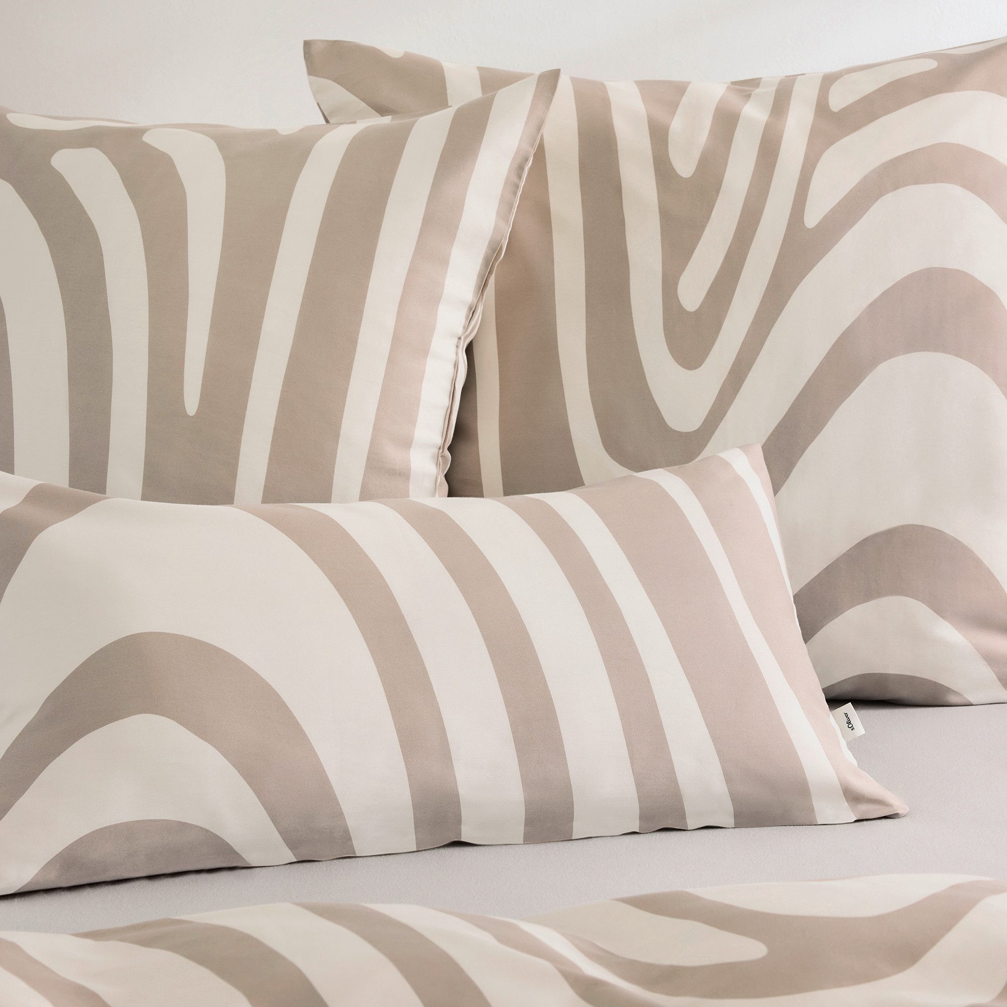 s.Oliver Bettwäsche Satinbettwäsche s.Oliver, Mako-Satin, 2 teilig, im angesagten Trenddesign – Bild 3 von 5