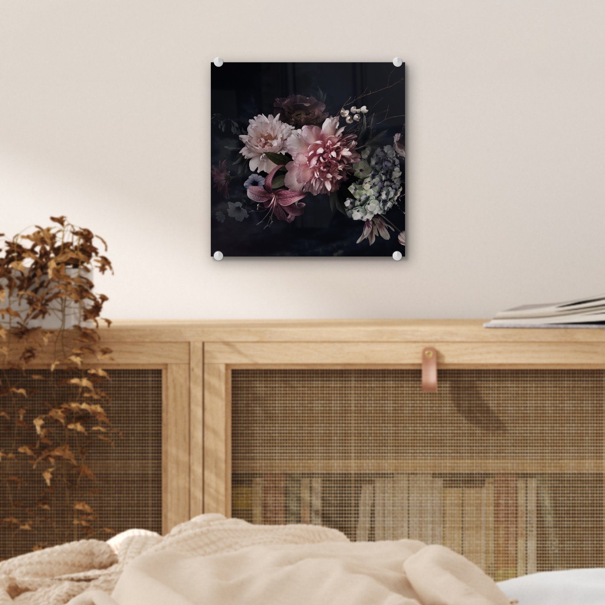 MuchoWow Acrylglasbild Blumen - Vintage - Pastell - Schwarz - Blumenstrauß, Inkl. Aufhängung, Bilder auf Glas Wandbild, Wanddeko Wohnzimmer Badezimmer, 20x20 cm – Bild 5 von 5