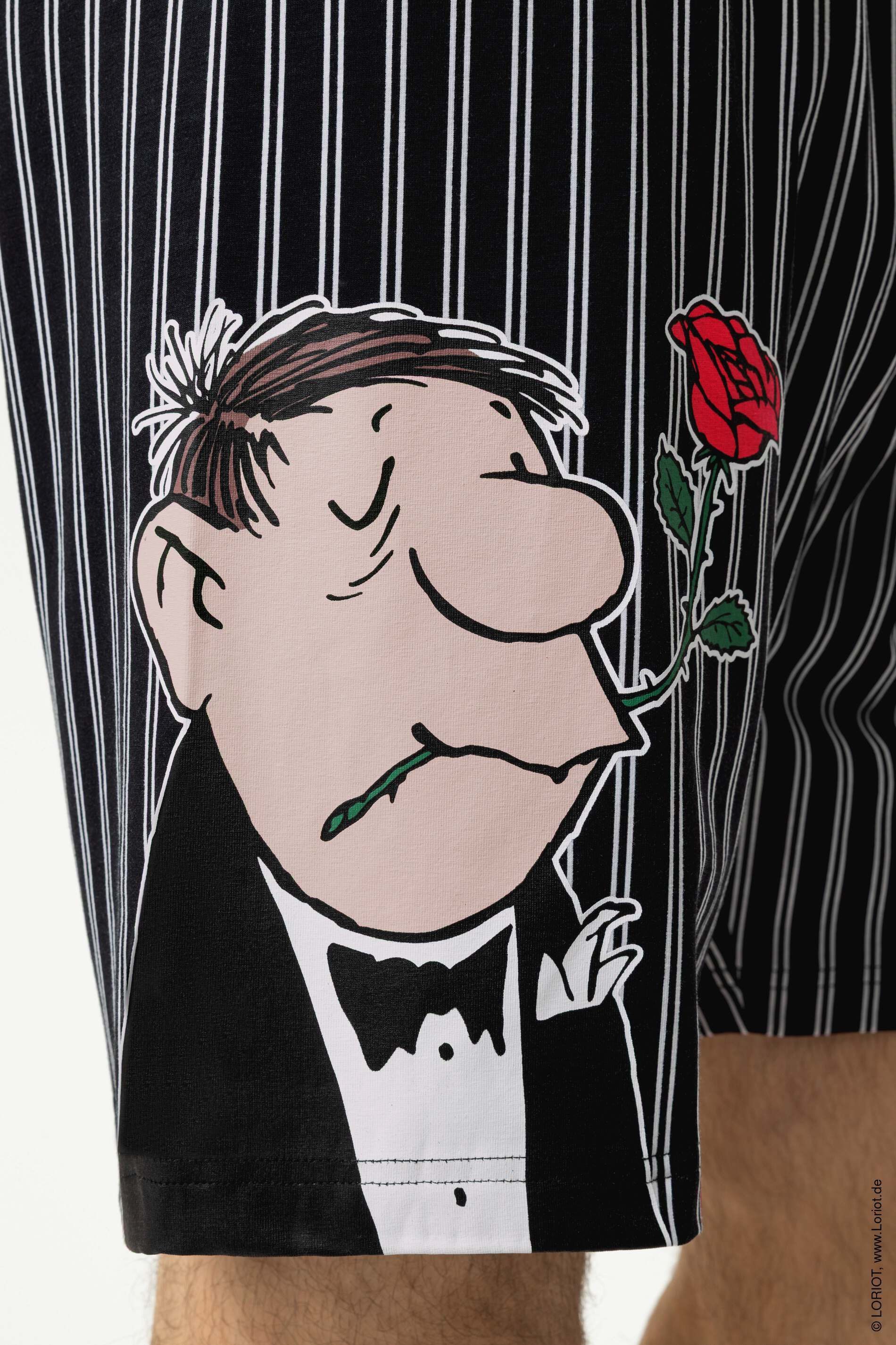 Mey Schlafhose Mey male Hose kurz Serie mey x LORIOT (1-tlg) Limited Edition mit LORIOT