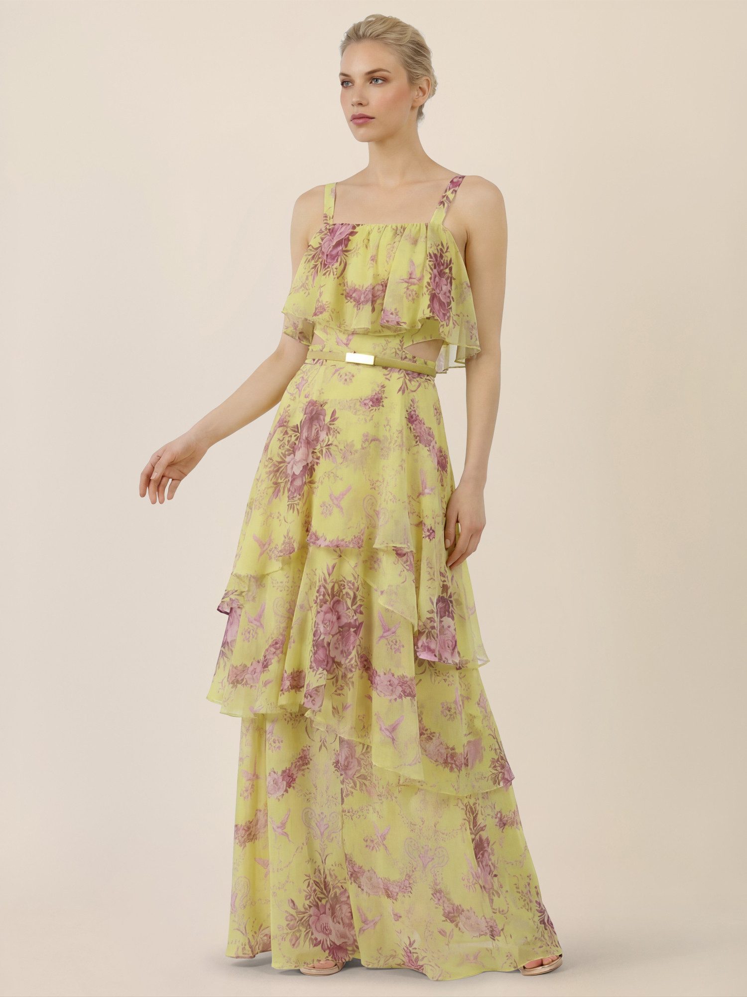 Apart Chiffonkleid mit Volants und floraler Eleganz