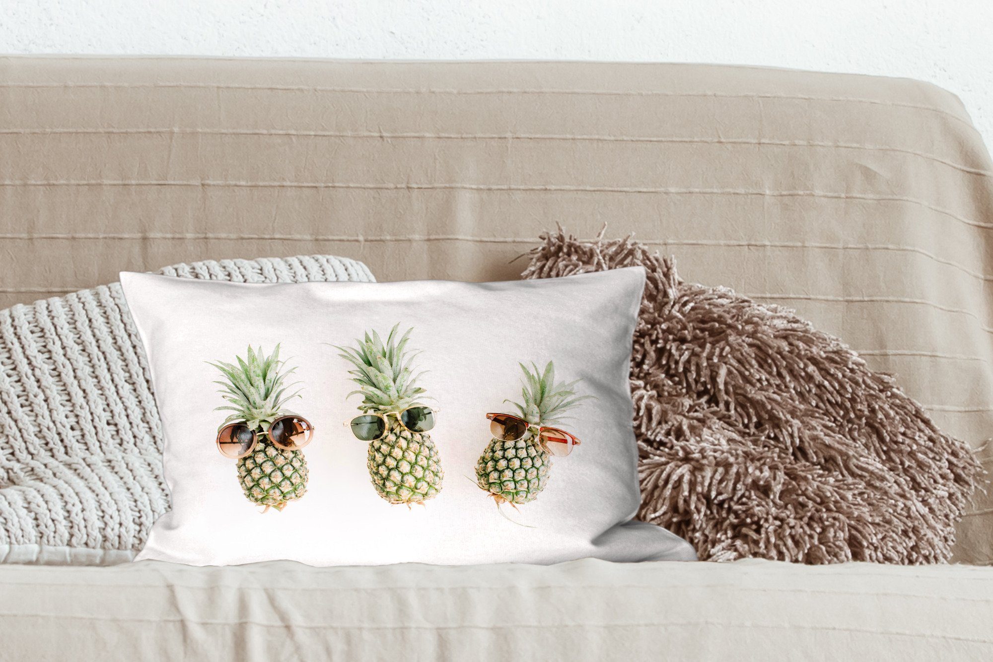 Dekokissen Dekoration, - Schlafzimmer MuchoWow Tropisch - Dekokissen Ananas Sonnenbrille, Zierkissen, mit Wohzimmer Füllung,