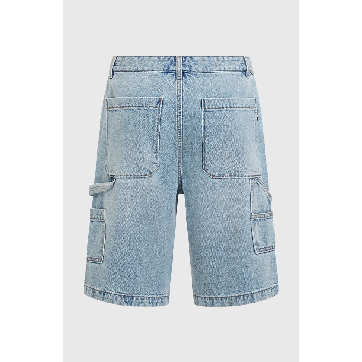 O'Neill Shorts O'neill Essentials Denim Shorts Moderne Jeansshorts im Acid-Wash-Look mit lockerer Passform und