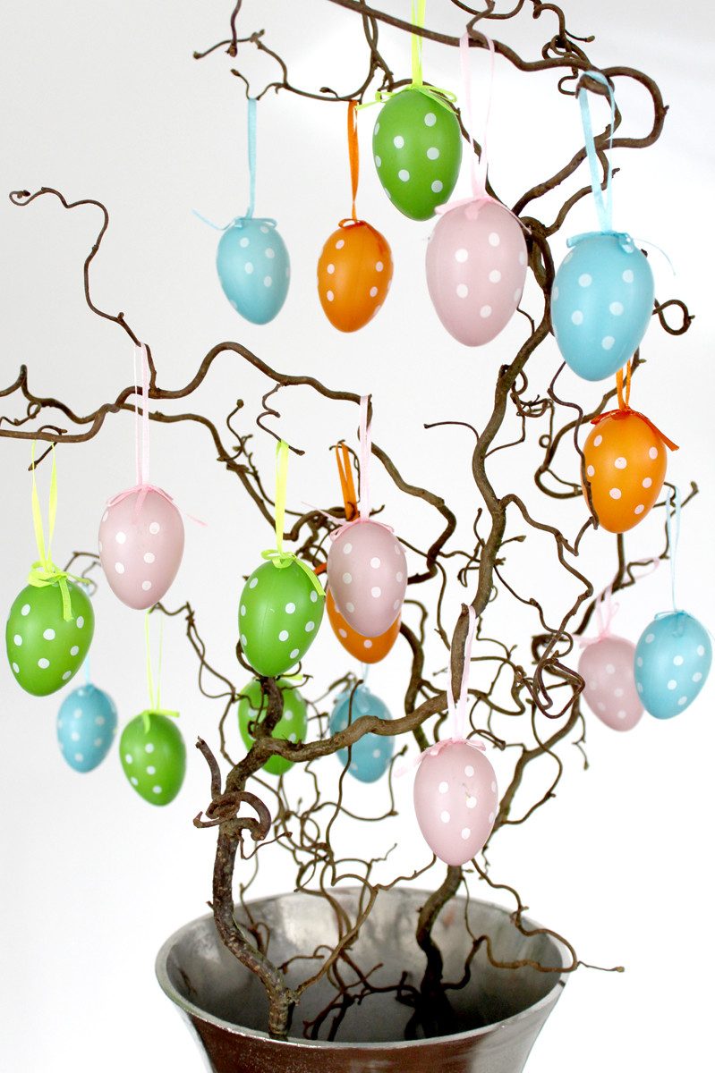 LB H&F Lilienburg Hängedekoration 24er SET Osterdeko Ostereier Osterschmuck Gartendeko Ostern aussen (Kunststoff Plastik wetterfest Frühling Frühlingsdeko Deko Dekoration Osterstrauß IK, 2023 kaufen), draussen Hängedeko Osterhänger Anhänger bunt Muster Blumen