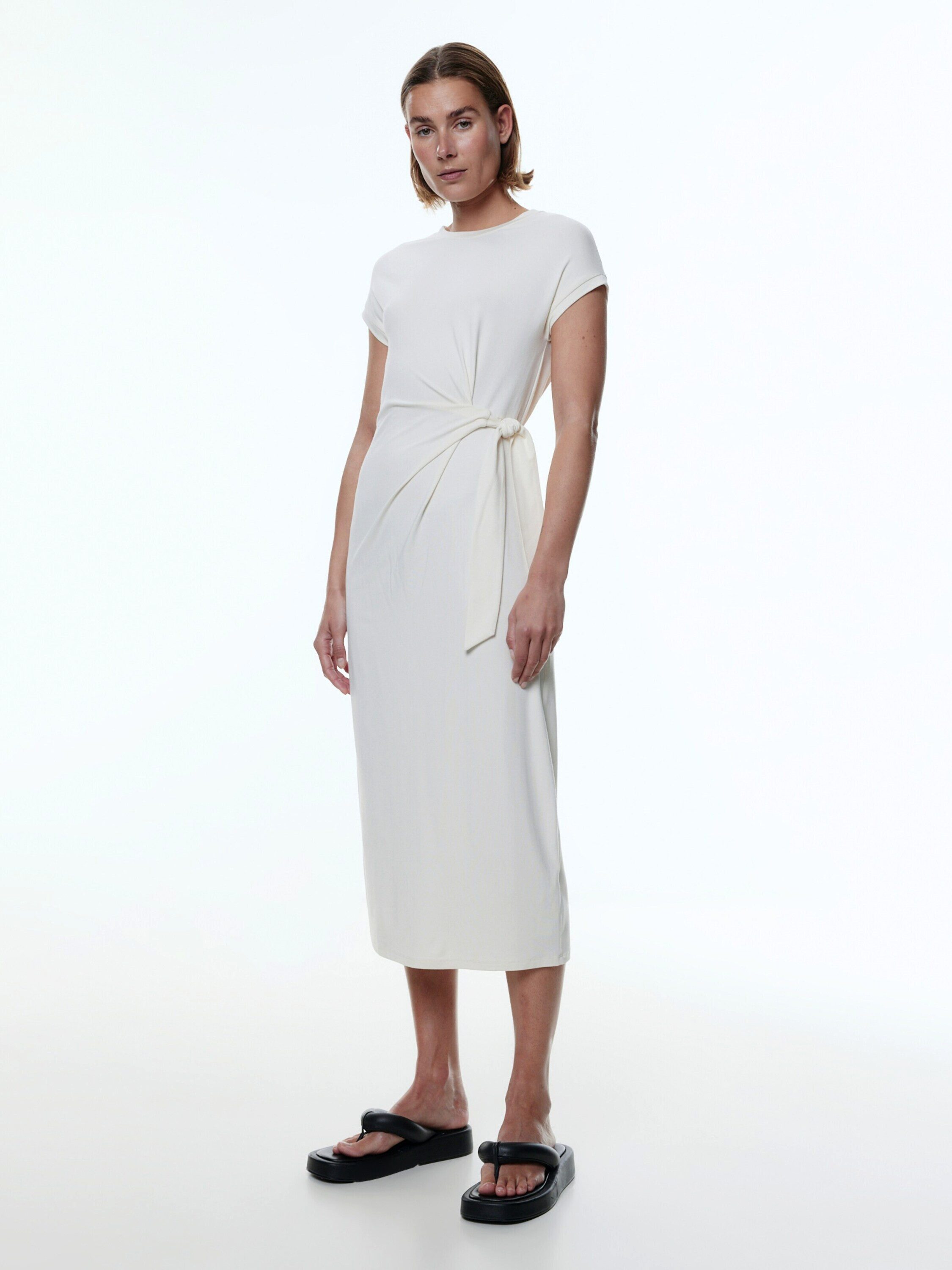 EDITED Sommerkleid Milla (1-tlg) Falten günstig online kaufen