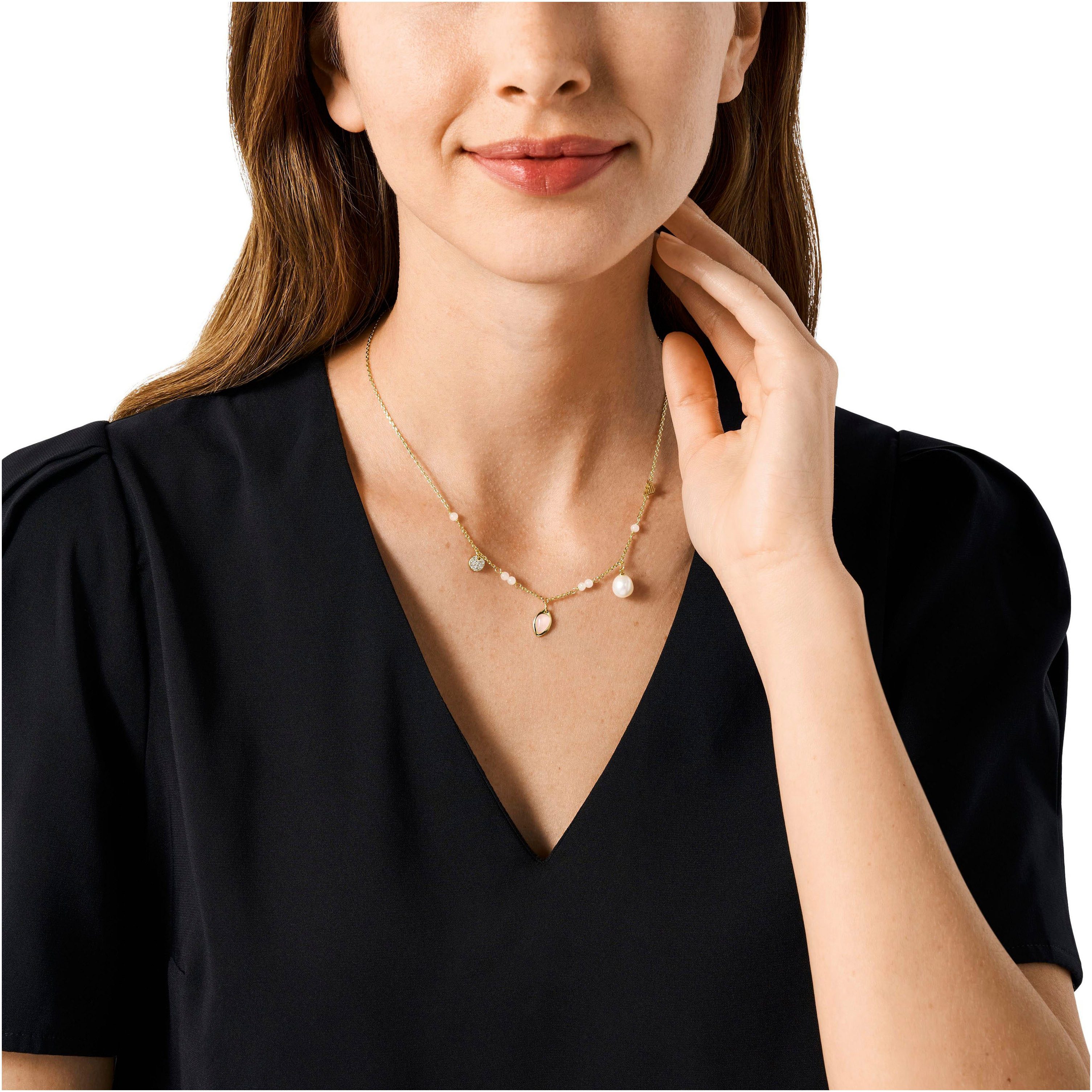 Emporio Armani Kette mit Anhänger Schmu... Emporio Armani Kette mit Anhänger Schmu...