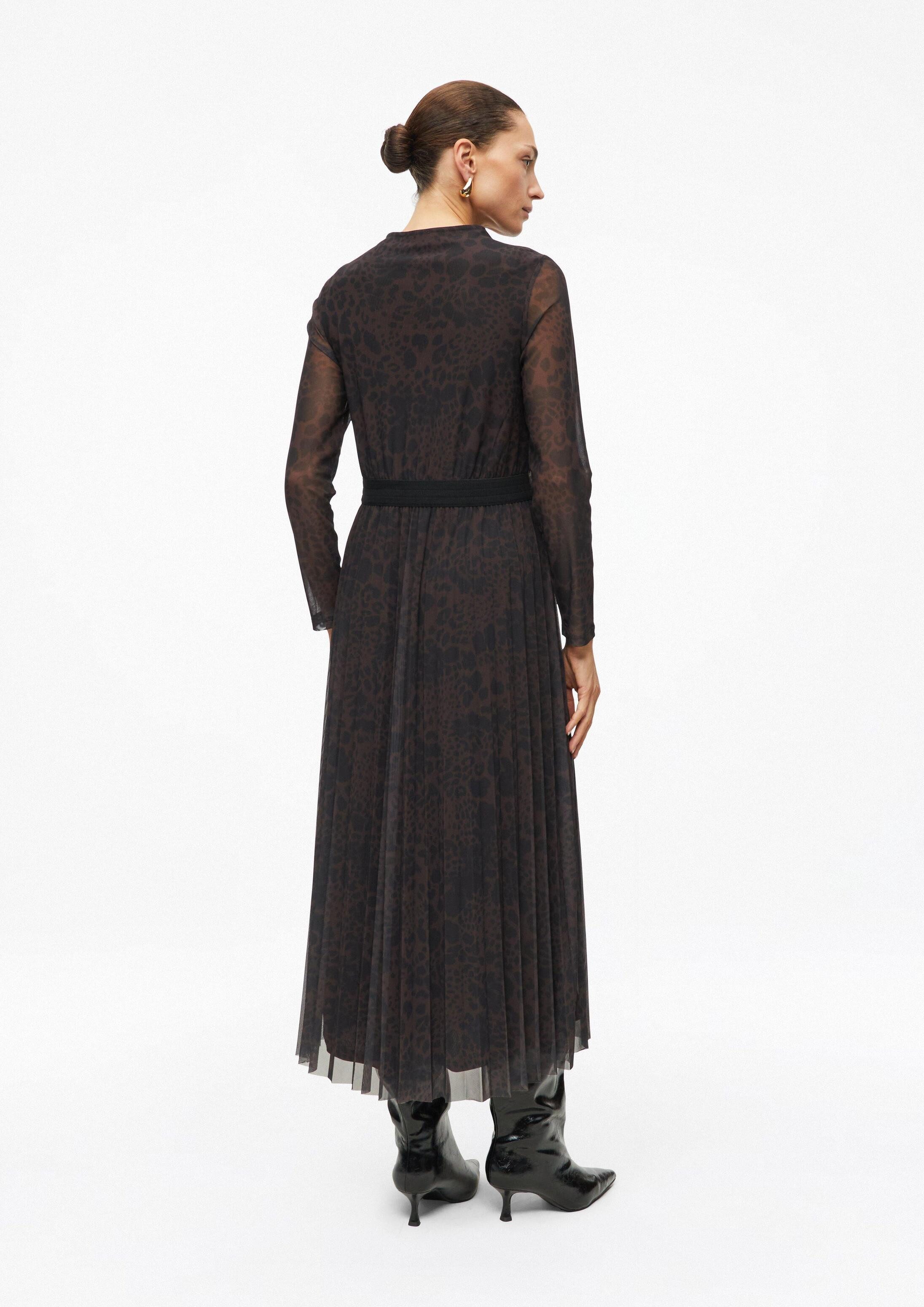 s.Oliver Maxikleid Kleid Meshkleid mit Leo-Print und Plissee