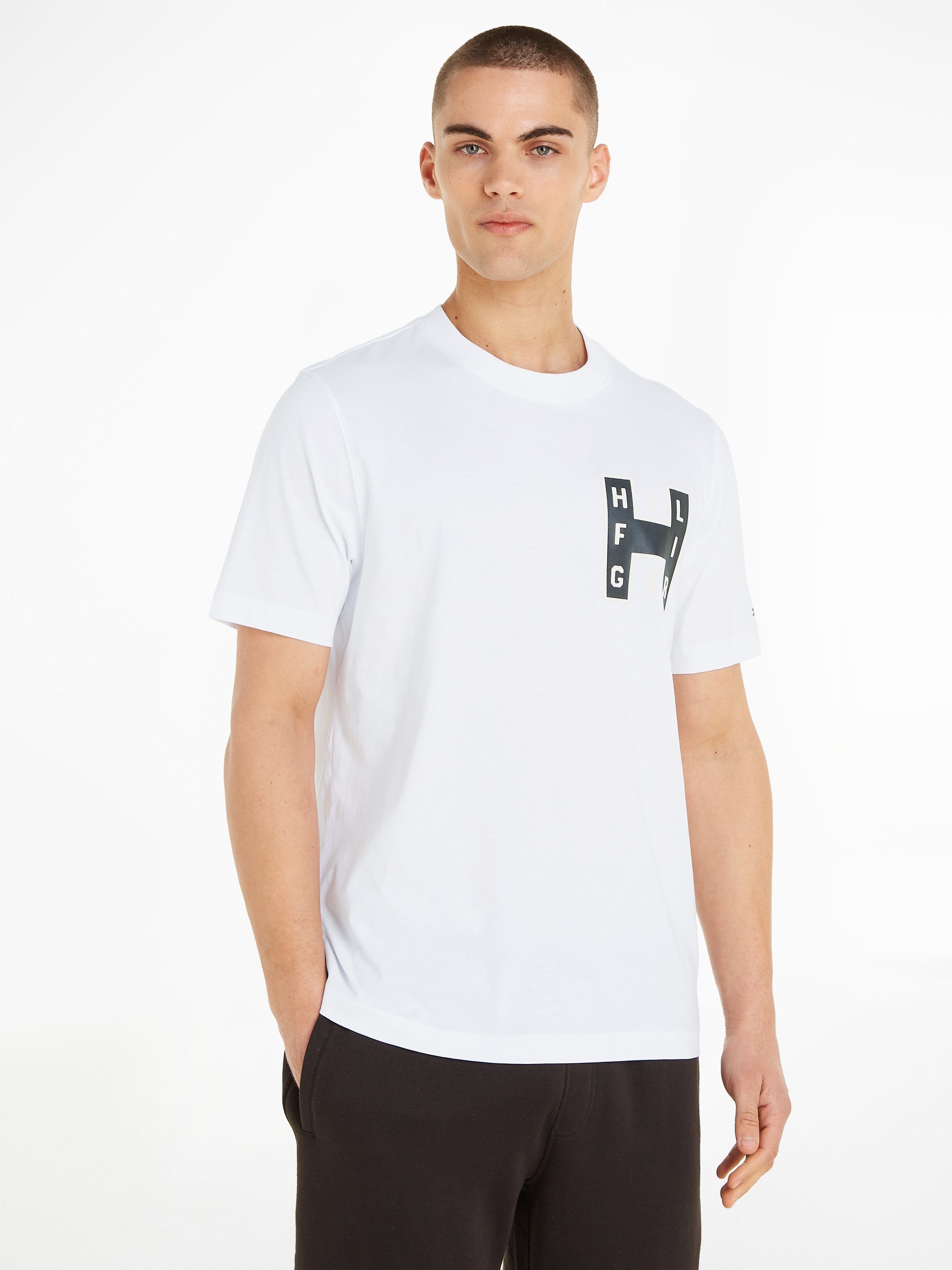 Tommy Hilfiger Kurzarmshirt VARSITY H TEE mit großem Hilfiger Druck auf der Brust White