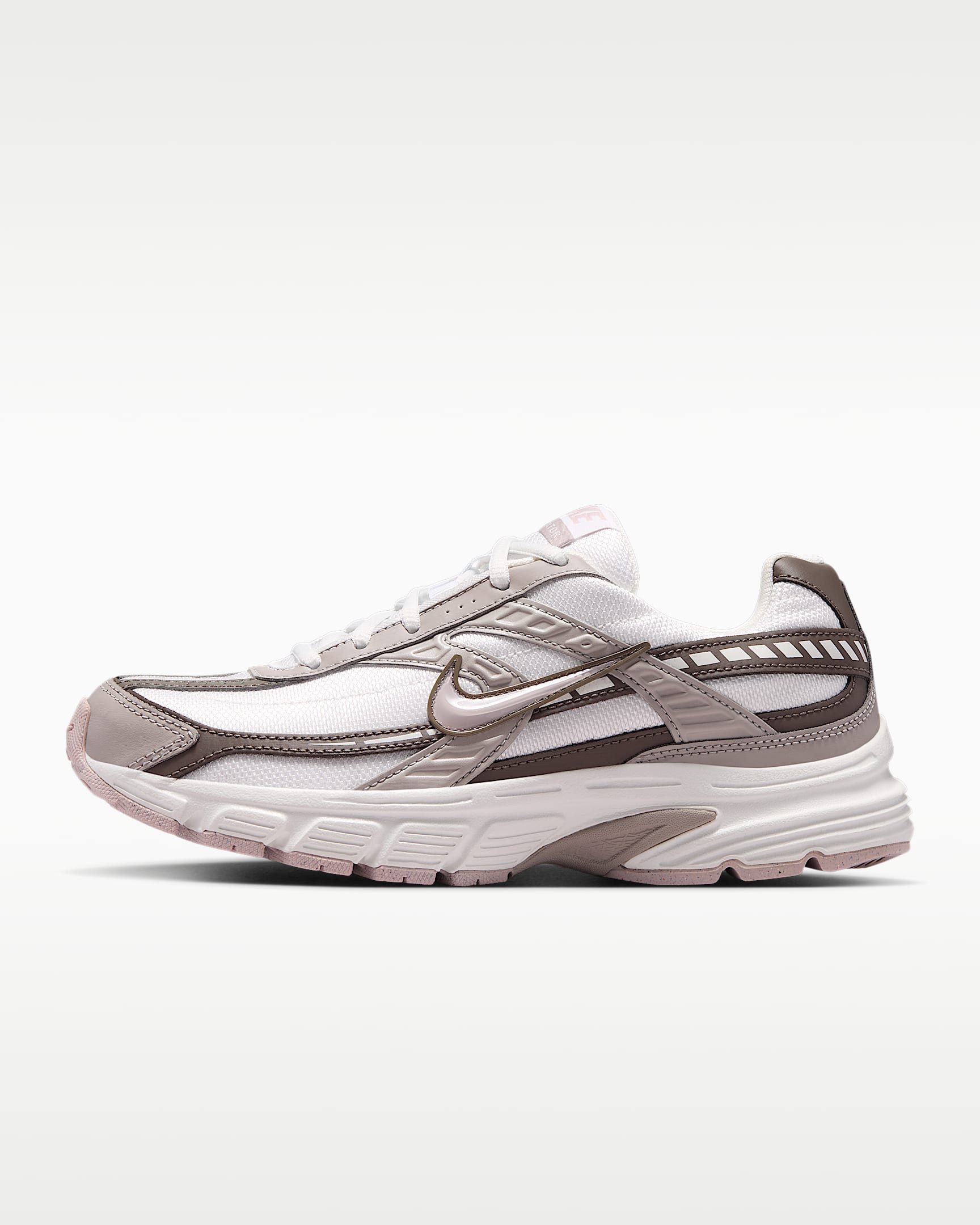 Nike Sportswear Initiator Sneaker inspiriert vom Design des Nike P-6000