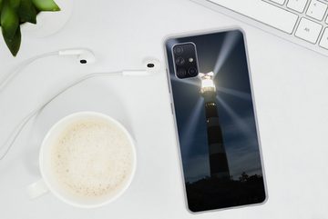 MuchoWow Handyhülle Leuchtturm von Ameland in der Abenddämmerung, Handyhülle Samsung Galaxy A51, Smartphone-Bumper, Print, Handy