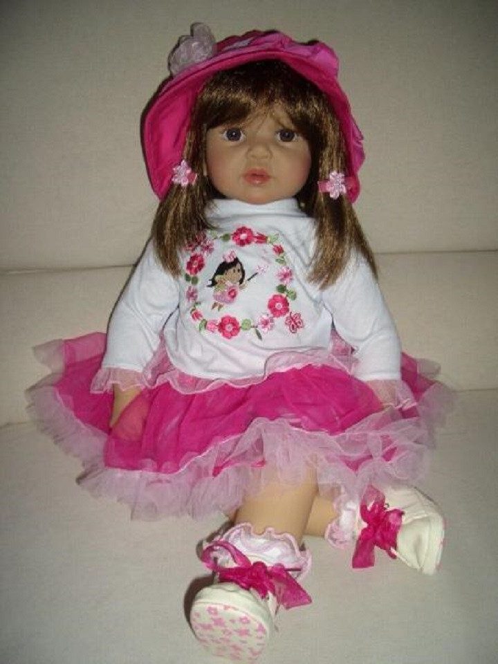CMTPUPPENGALERIE Babypuppe Daina von Doris Stannat - braune Haare, braune Augen (1-tlg)