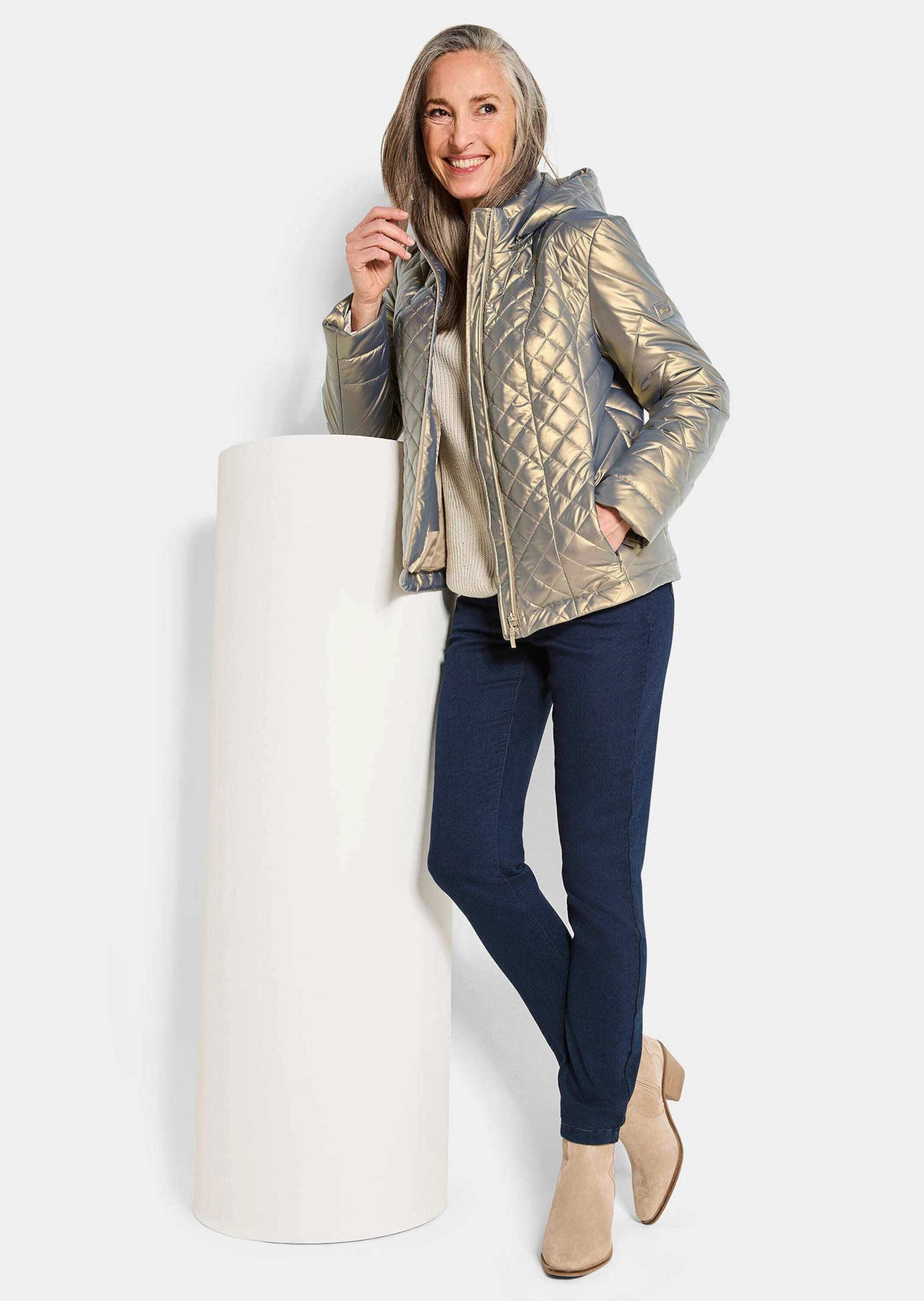 GOLDNER Steppjacke Metallicjacke mit Kapuze Kapuzenjacke mit Stehkragen, Reißverschluss, Taschen und Langarm