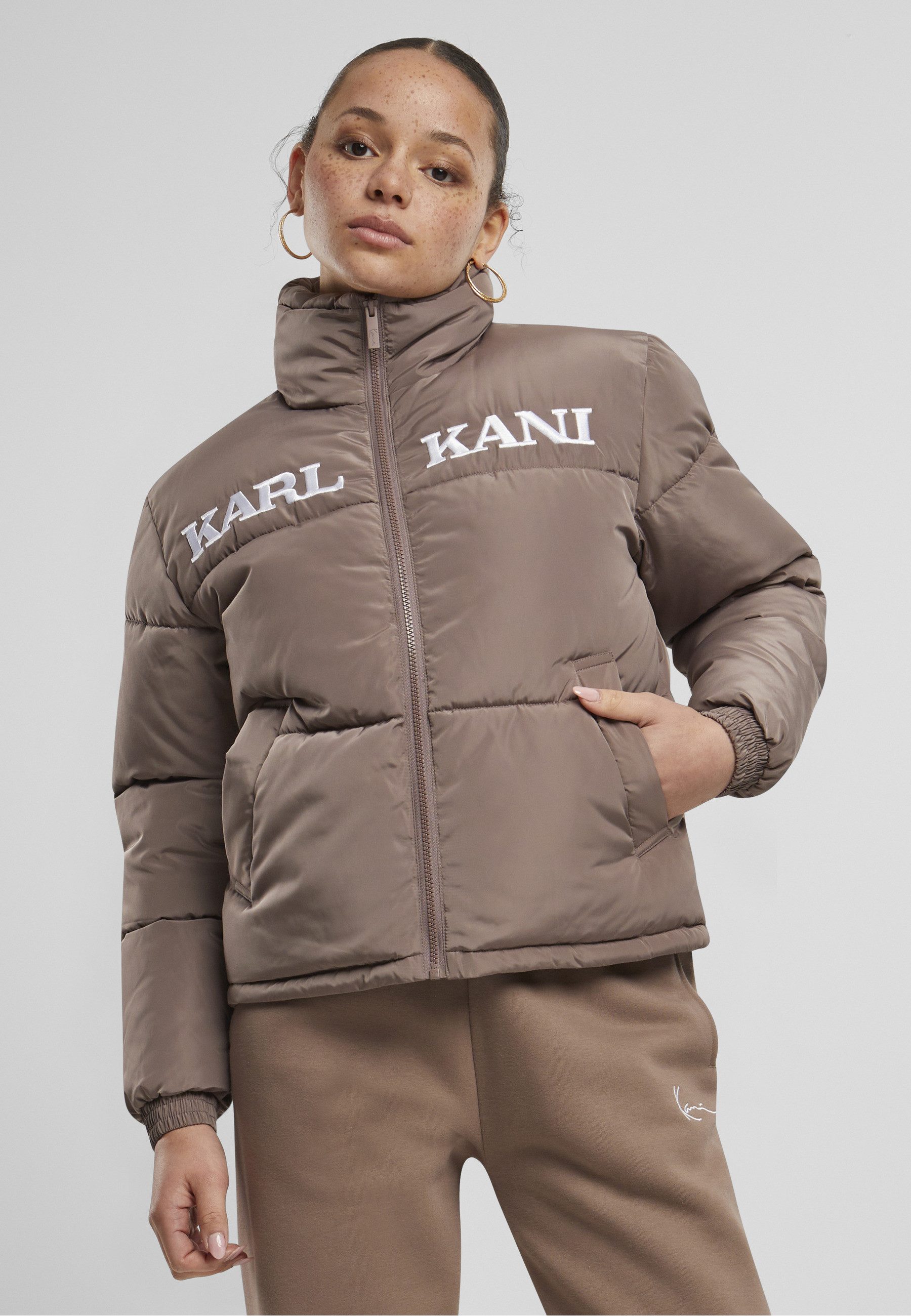 Karl Kani Winterjacke Karl Kani Karl Kani Retro Essential Puffer Jacket (1-St)