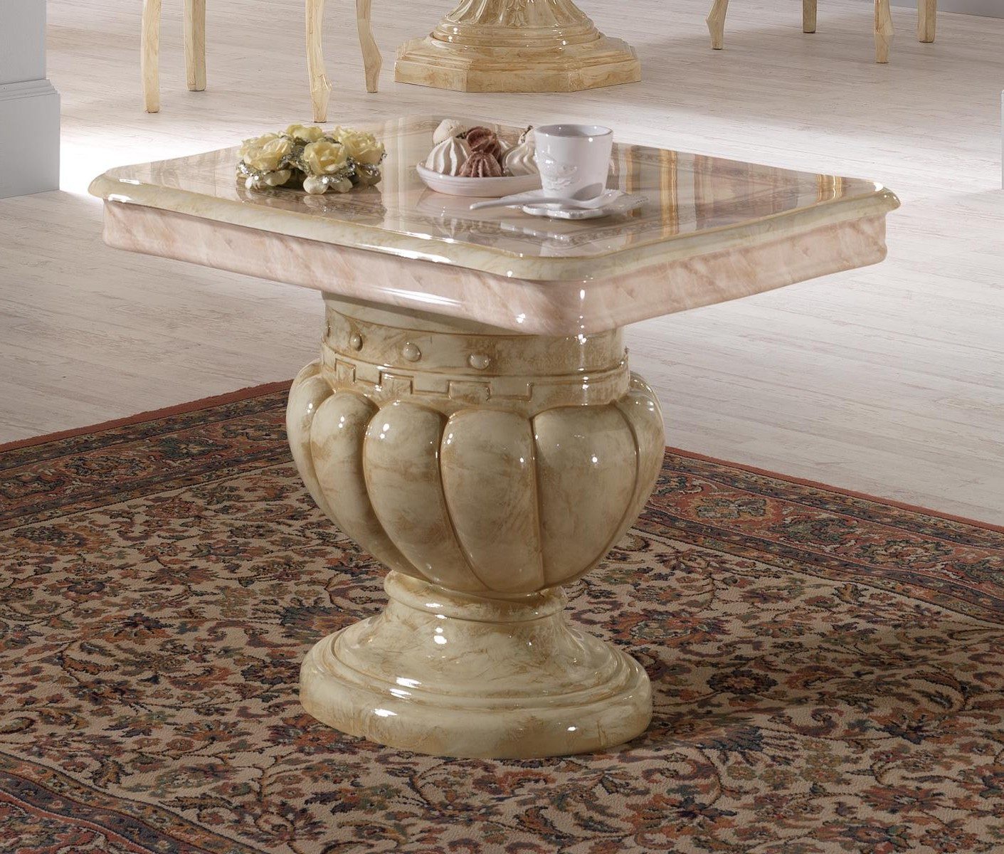 Xlmoebel Beistelltisch Italienischer Couchtisch aus Holz für das Wohnzimmer (Packung, 1-St., Beistelltisch), Made in Europa