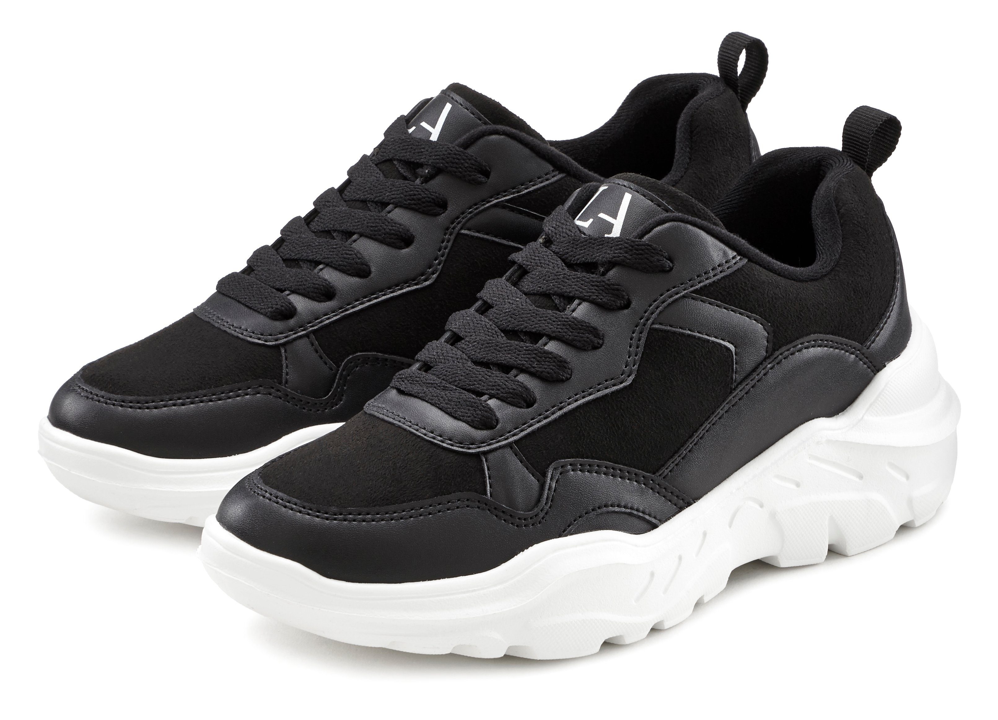Sneaker