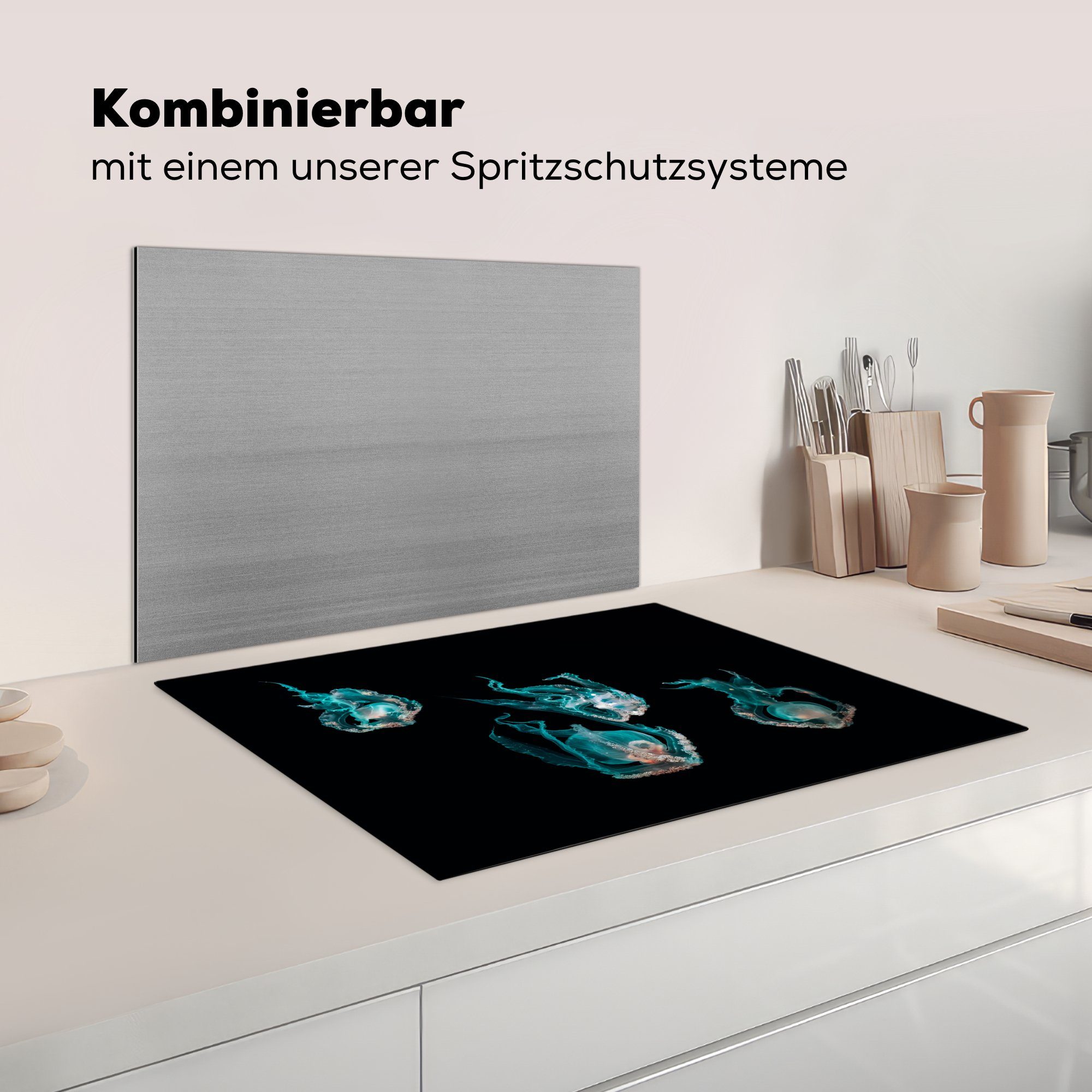 tlg), Ceranfeldabdeckung Schwarz, Herdblende-/Abdeckplatte küche, für - Vinyl, (1 71x52 MuchoWow - die Schutz Meerestiere cm, Quallen Induktionskochfeld