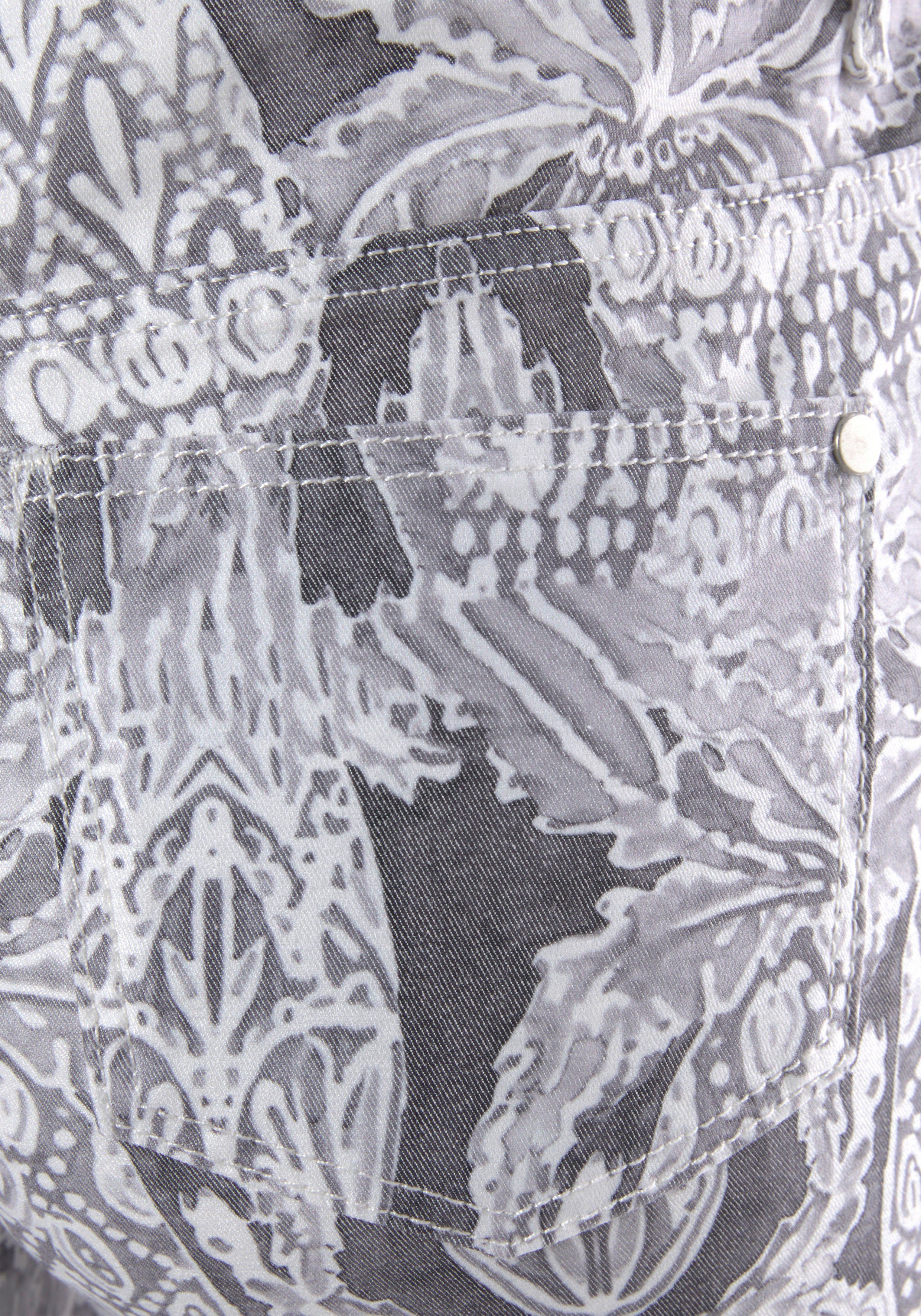 LASCANA 7/8-Jeggings aus weichem Stretch-Denim mit Alloverprint, schmale Passform, Super-Stretch-Qualität – Bild 5 von 5