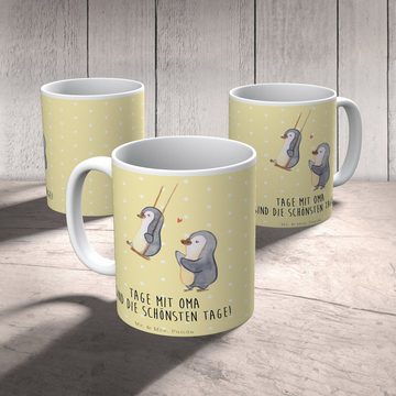 Mr. & Mrs. Panda Tasse Pinguin Oma schaukeln - Gelb Pastell - Geschenk, Muttertag, Omi, Teet, Keramik, Einzigartiges Botschaft