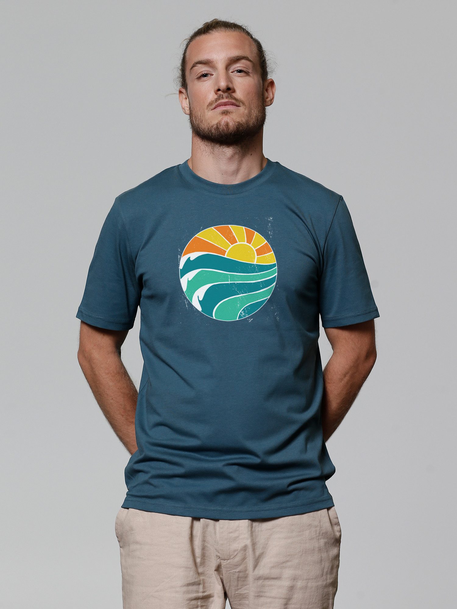 wat? Apparel T-Shirt Summer Sun