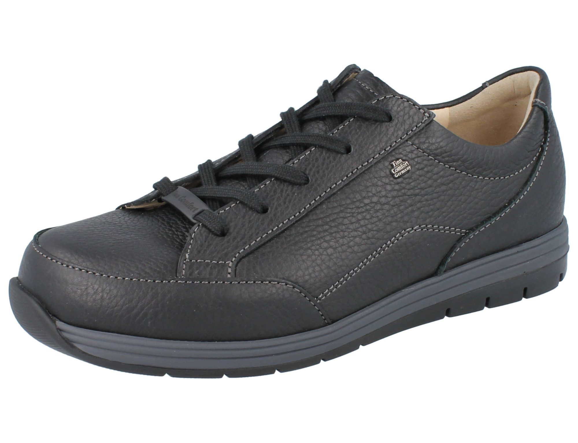 Schnürschuh