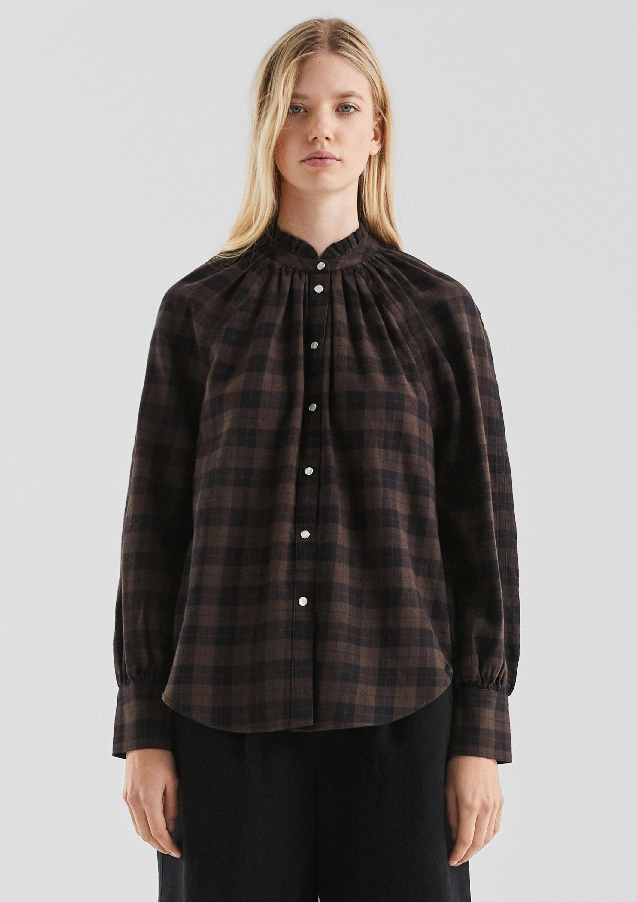 QS Langarmbluse Bluse Karobluse mit Raglanärmel und Rüsche am Stehkragen günstig online kaufen